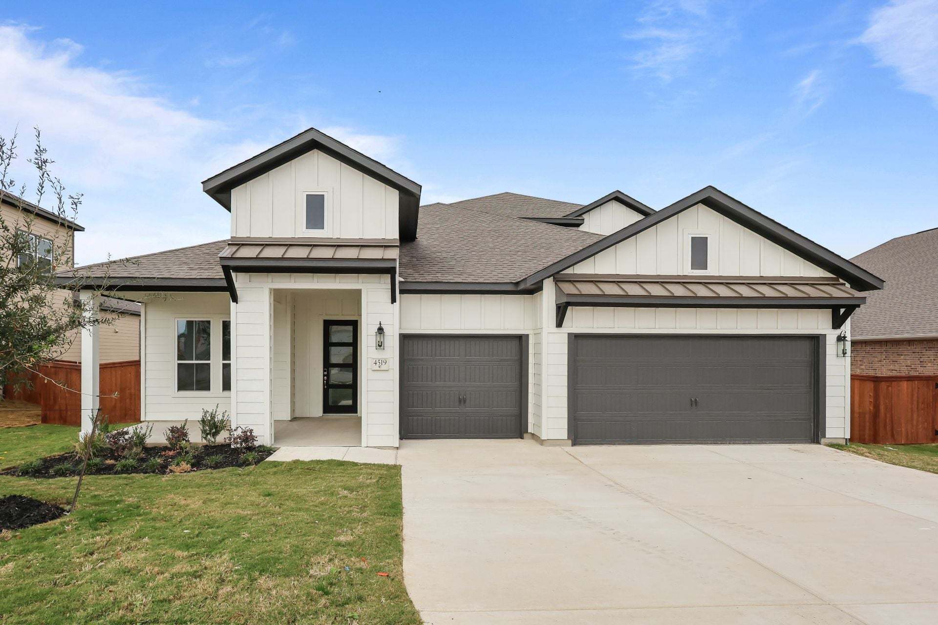 4519 Yoakum Valley