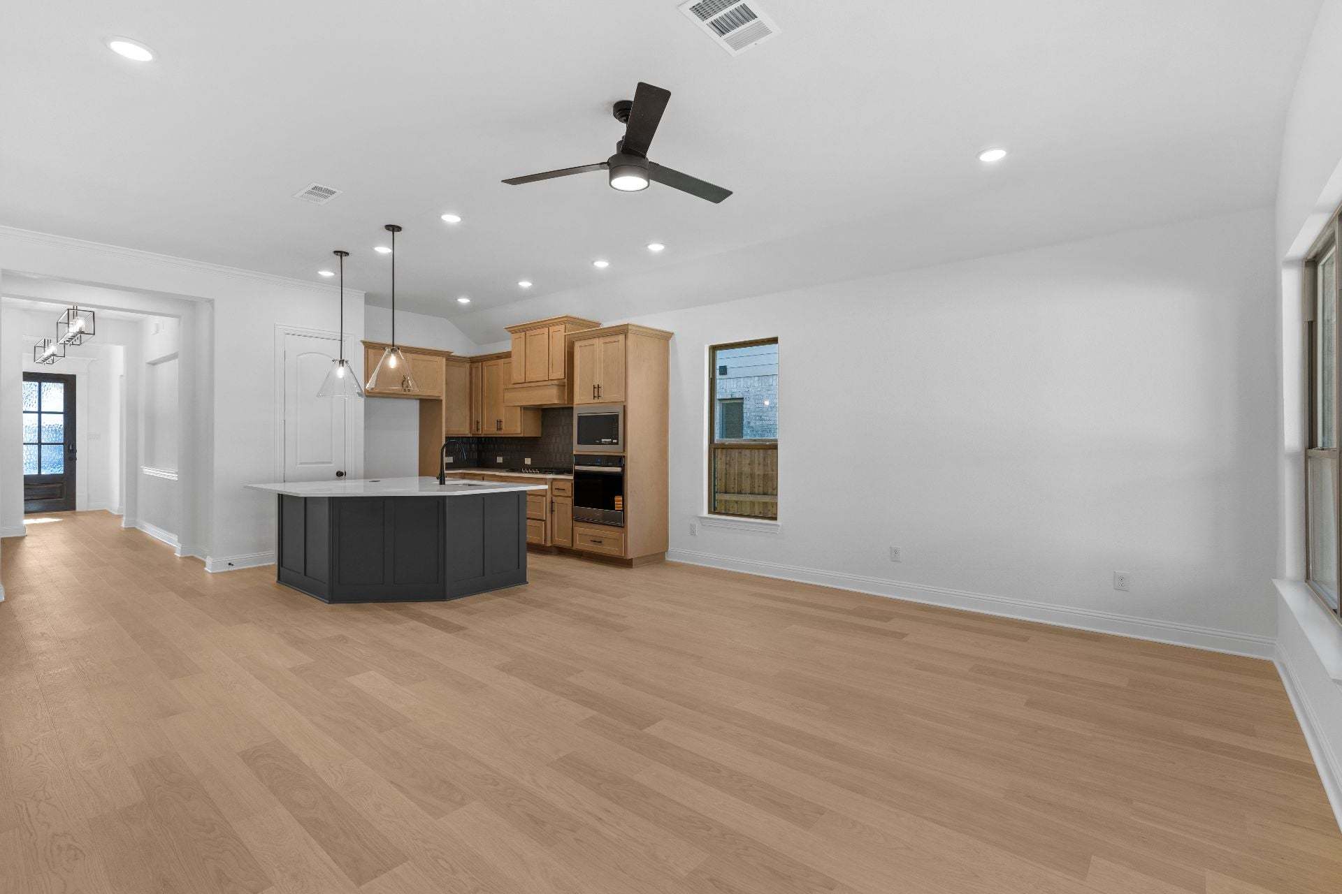 DAL_Hillside Village_Austwell_623 Dublin Drive (3)