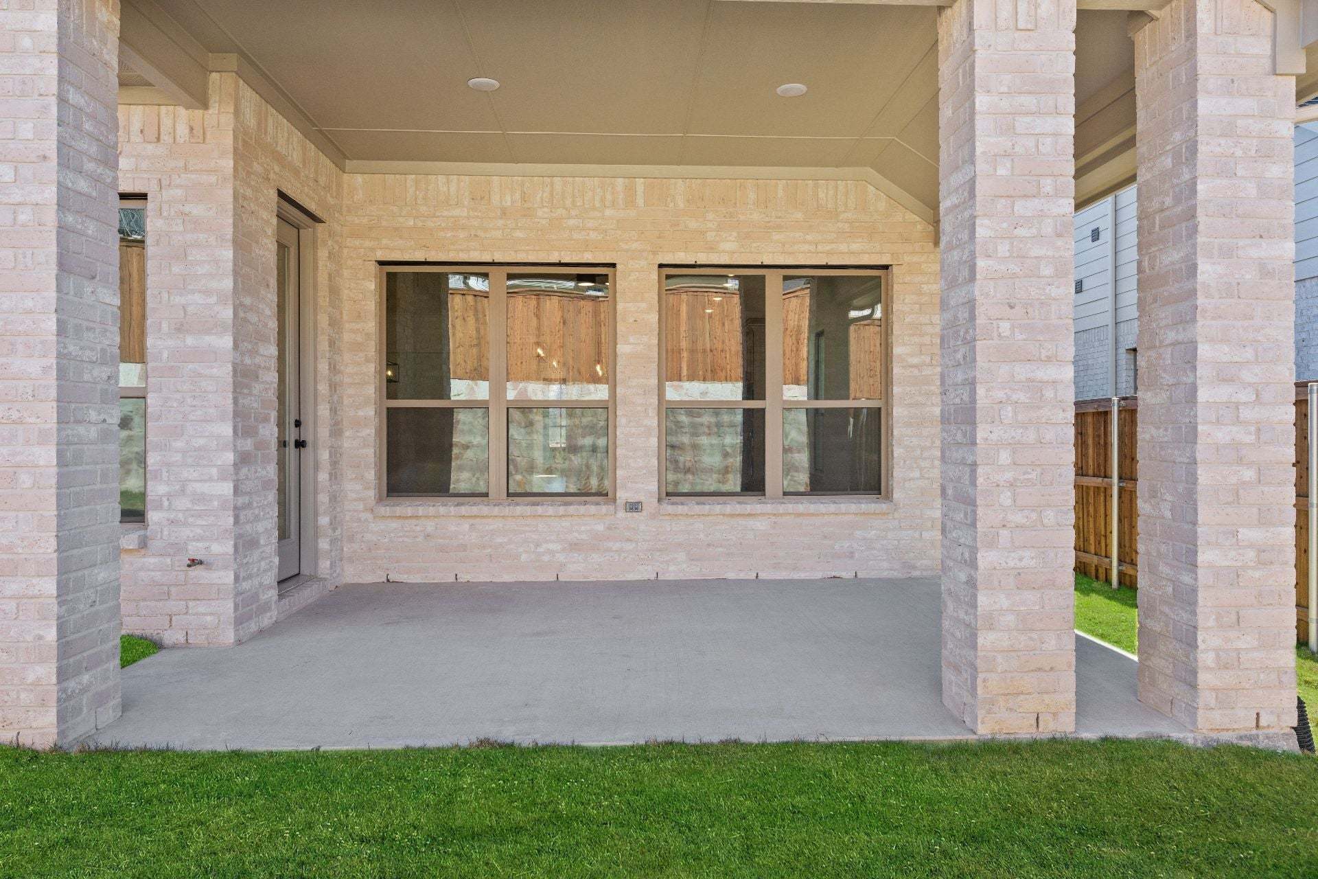 DAL_Hillside Village_Austwell_623 Dublin Drive (3)