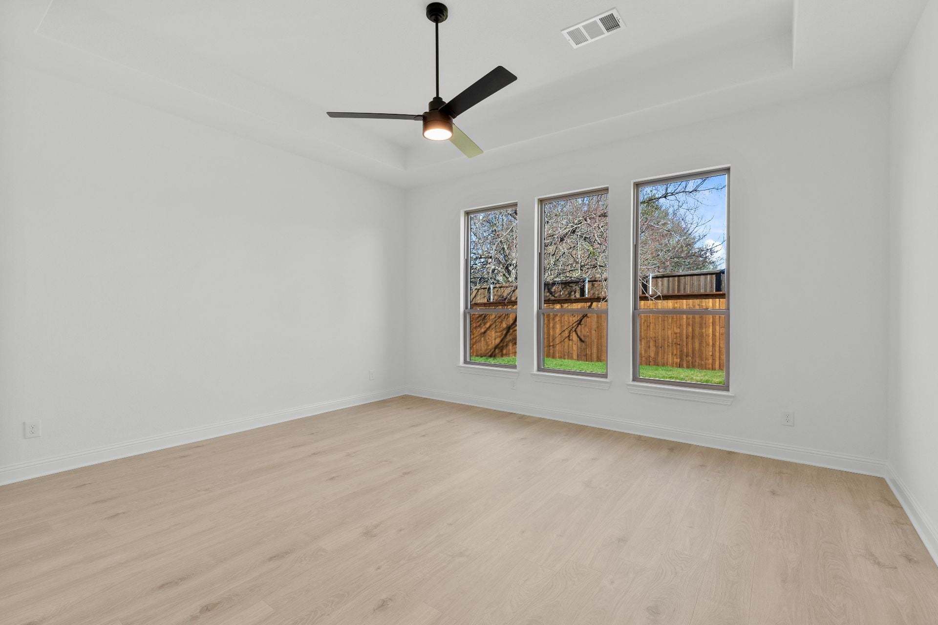 DAL_Saddle Star_Claude_2502 Judith Drive (3)