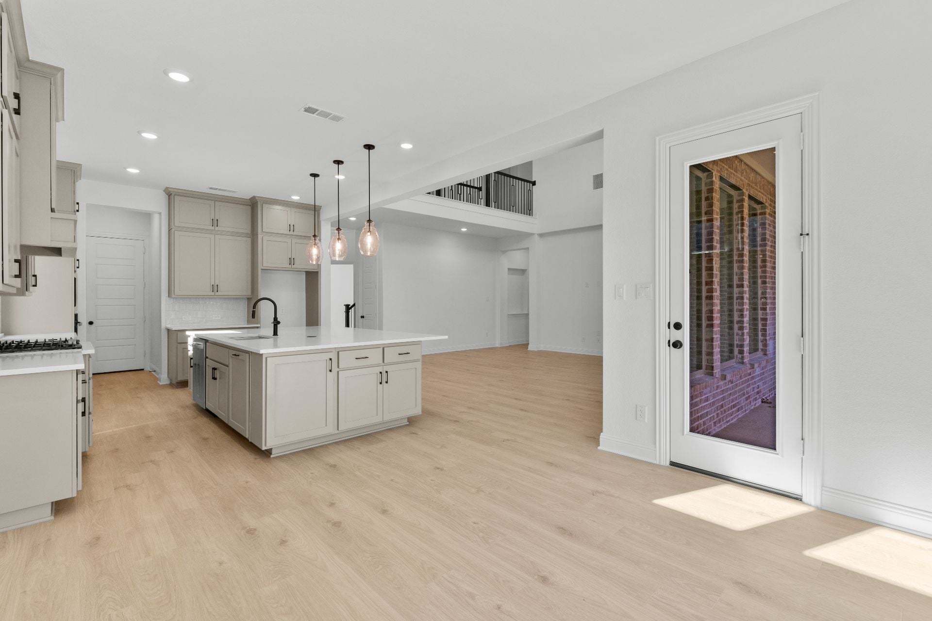 DAL_Saddle Star_Claude_2502 Judith Drive (3)