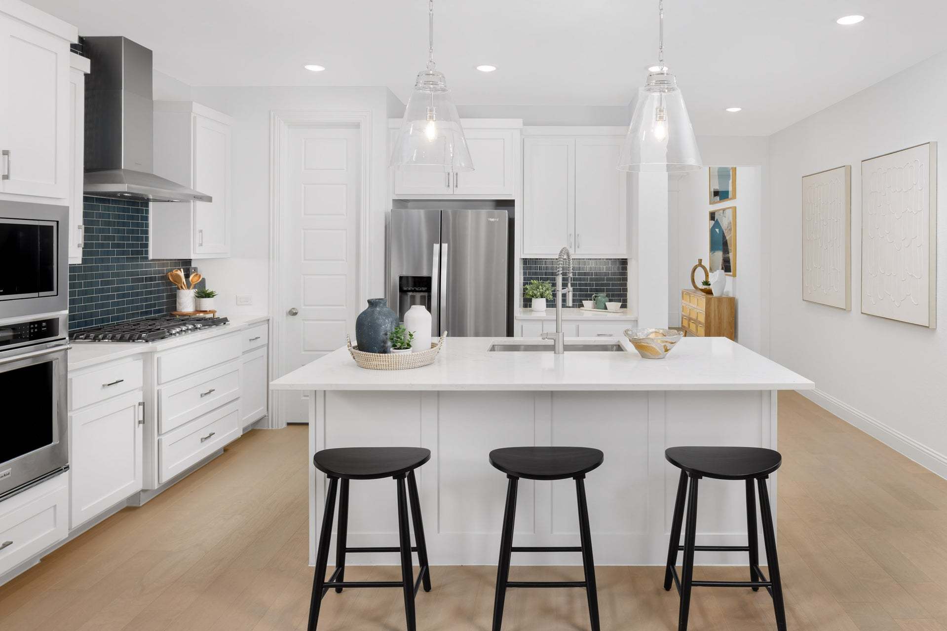 DAL_Painted Tree_Easton_4013 Attwater St4