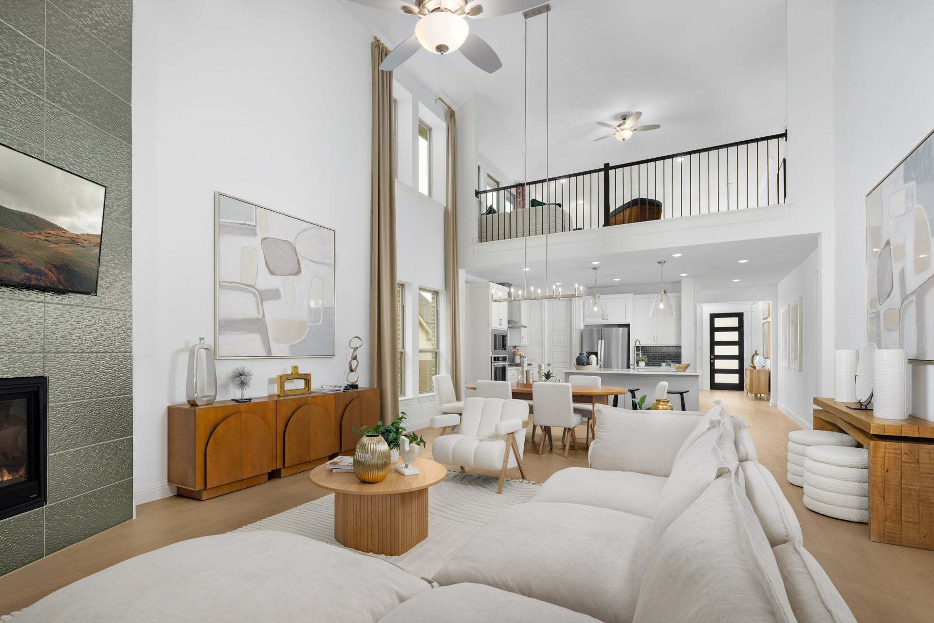 DAL_Painted Tree_Easton_4013 Attwater St7