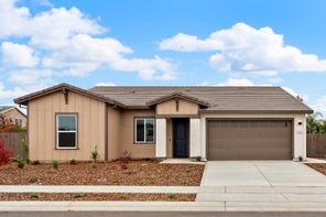 521 Hollywood Way (Residence 1)