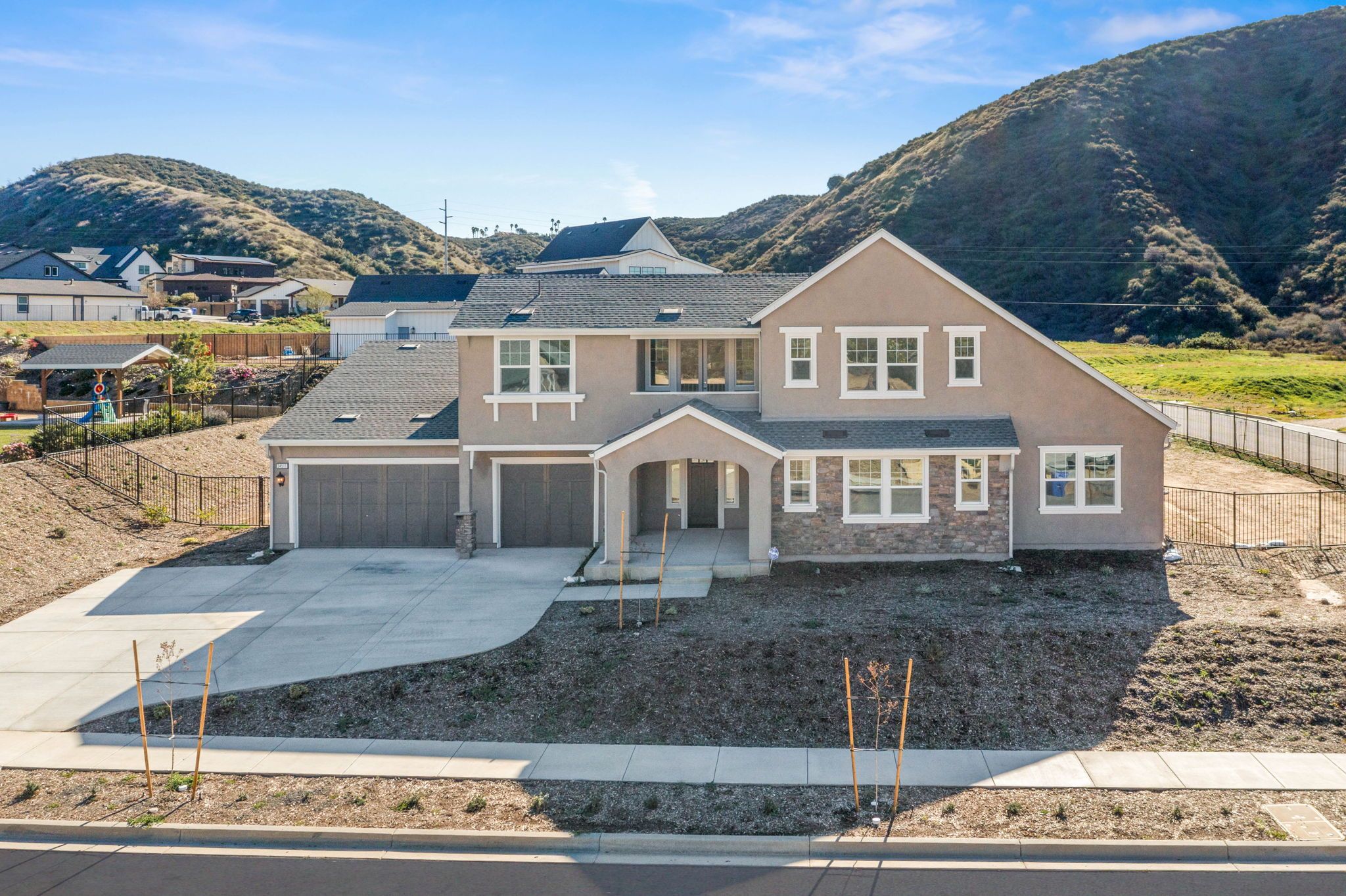 Mountain Gate by CrestWood Communities Imagen de la Comunidad