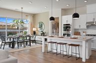 CrestWood at Diamante por Crestwood Communities en Riverside-San Bernardino California