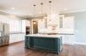 casa en Custom Homes by Cory por Custom Homes by Cory
