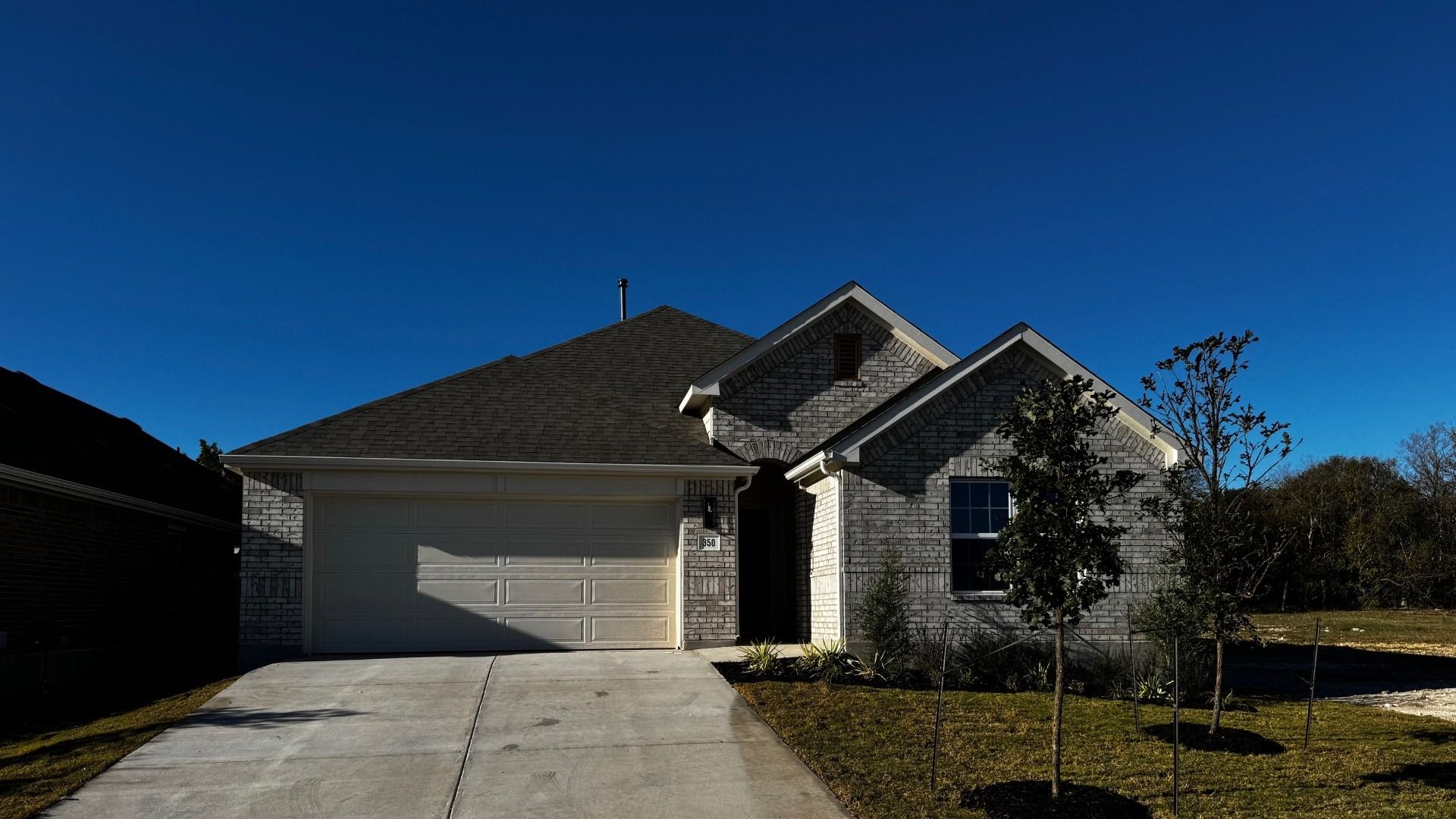 350 Mustang Bnd (Driskill)