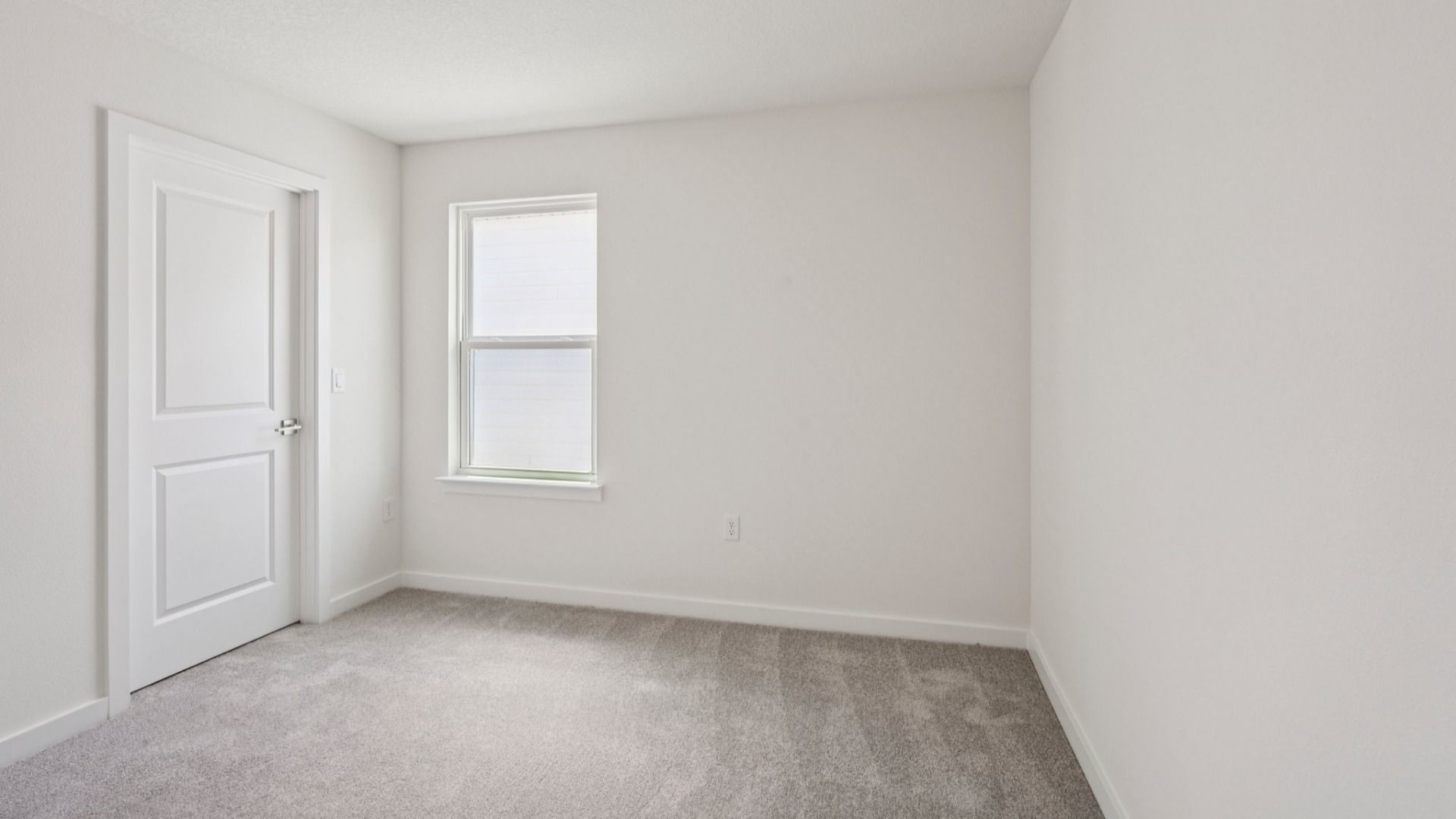 Fourth Bedroom in the Jupiter in Hamilton Bluff located in Haines City, FL.