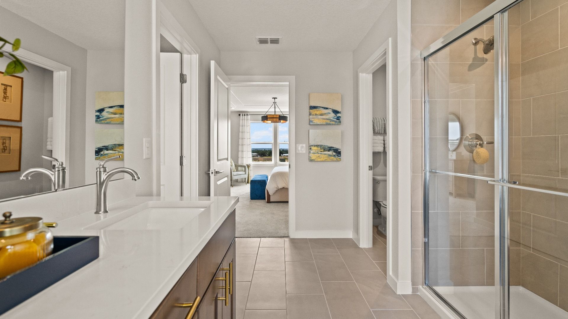 Primary Suite en suite Bathroom in the Model Highbourne by DRB Homes in Hamilton Bluff located in Haines City, FL.