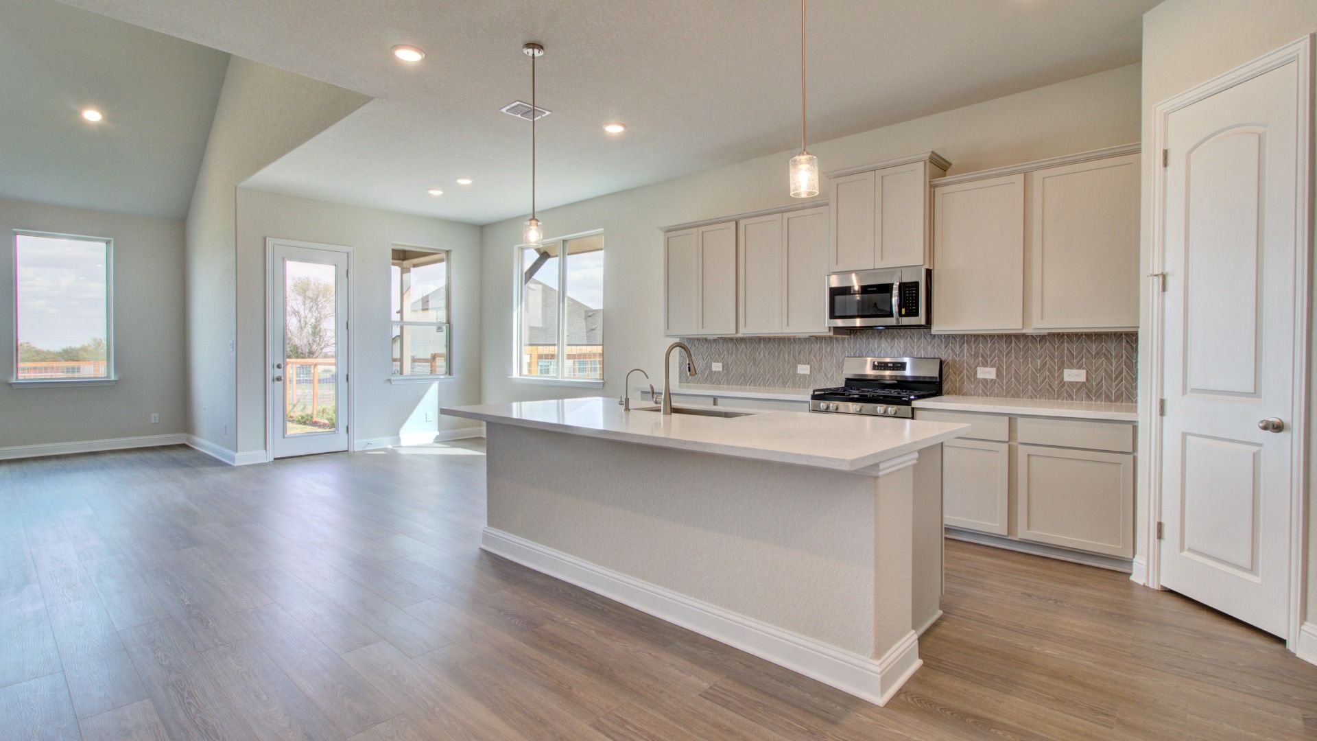 casa en The Crossvine por DRB Homes