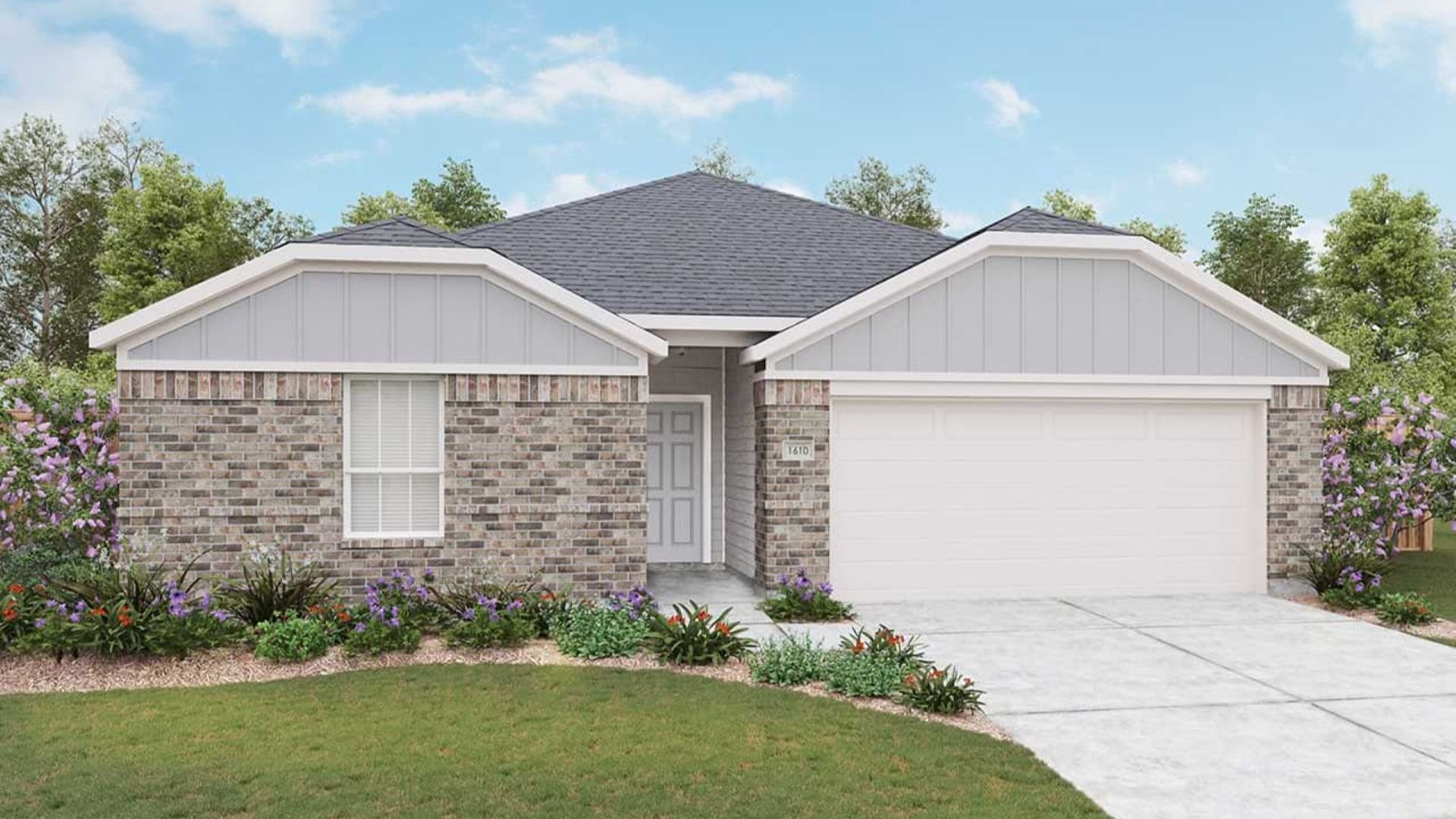 913 Brazos Trail. Dayton, TX 77535