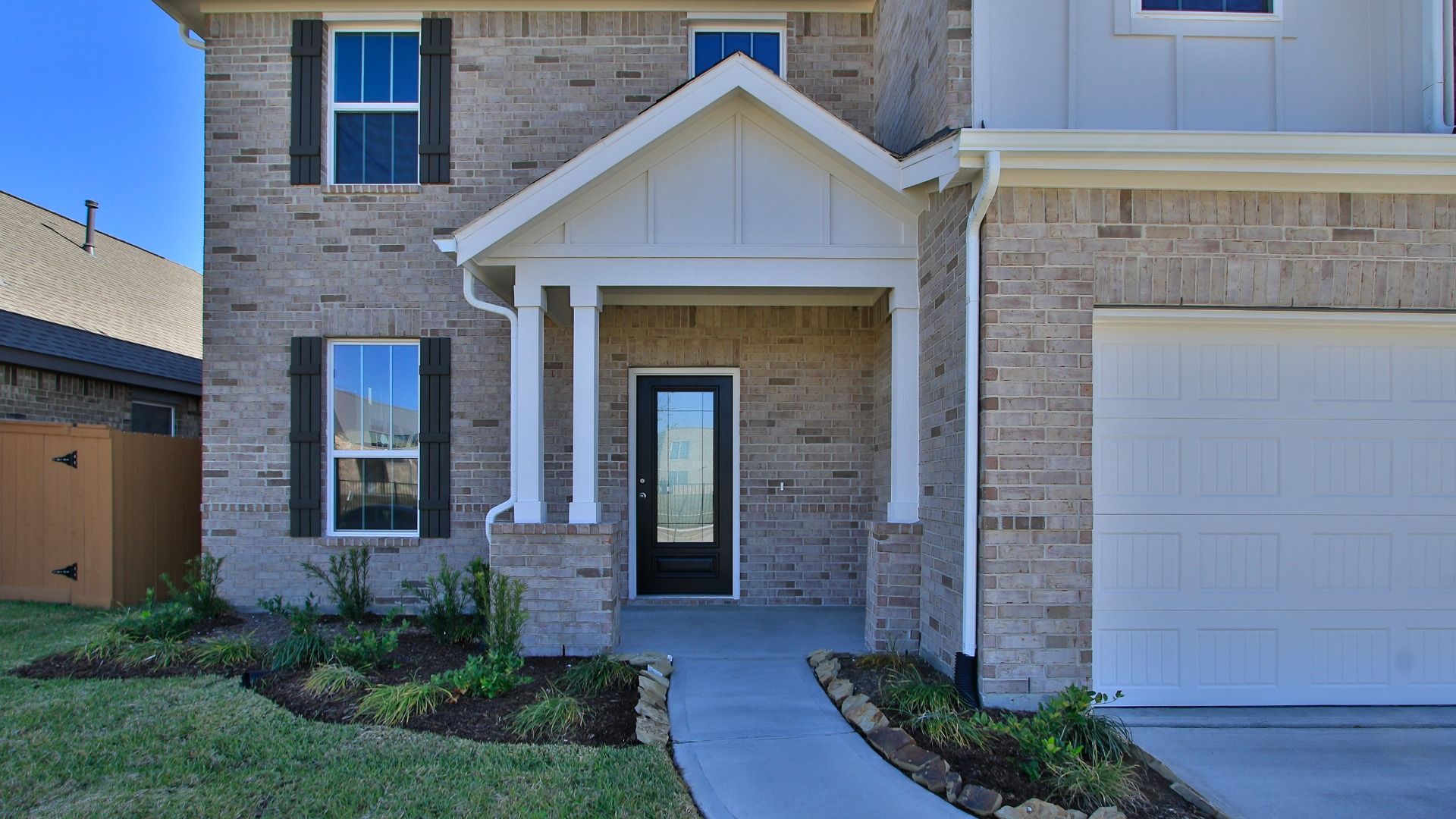 4624 Spoon Bill Drive (Majestic)