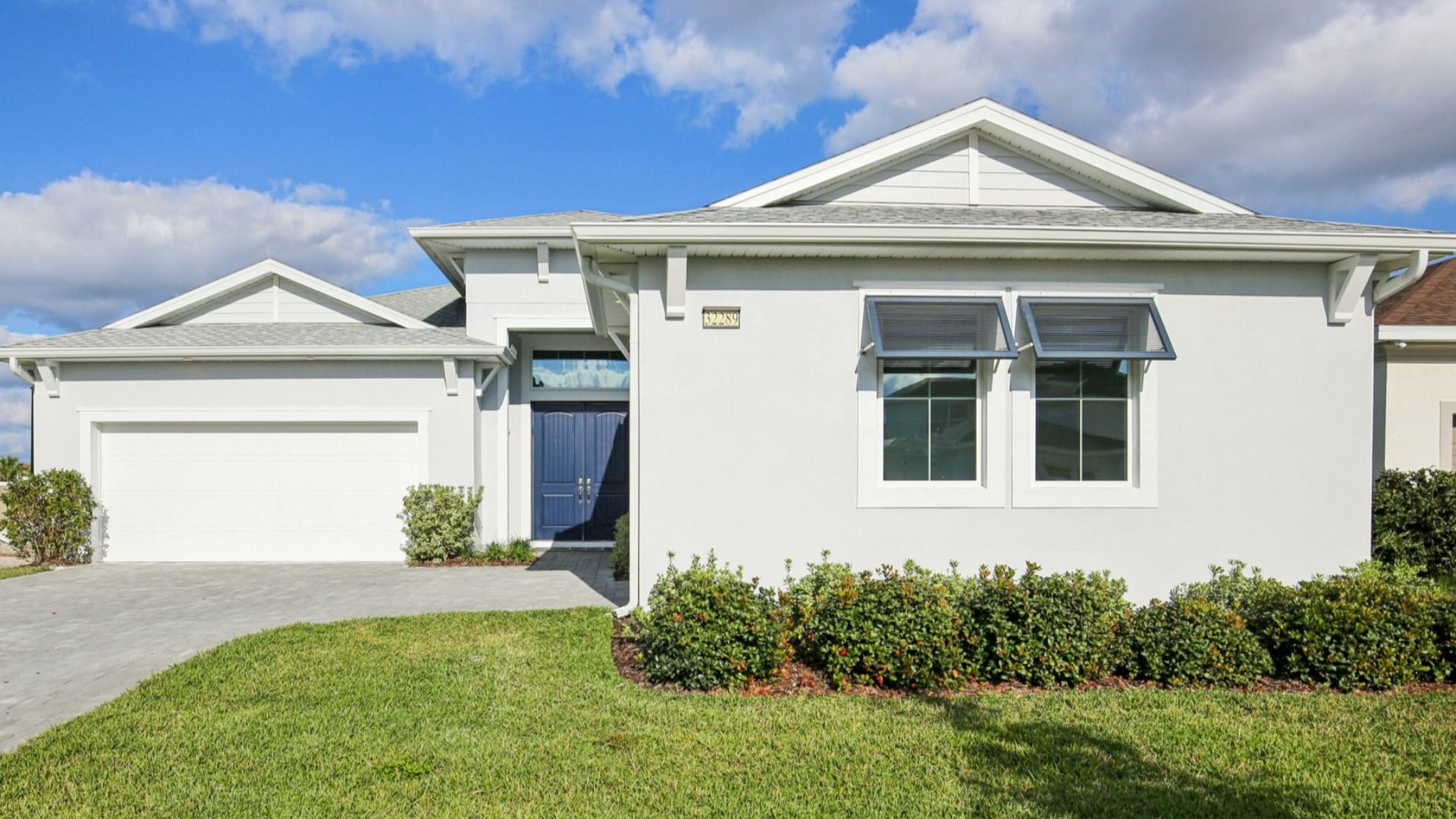 32289 Wetland Bird View