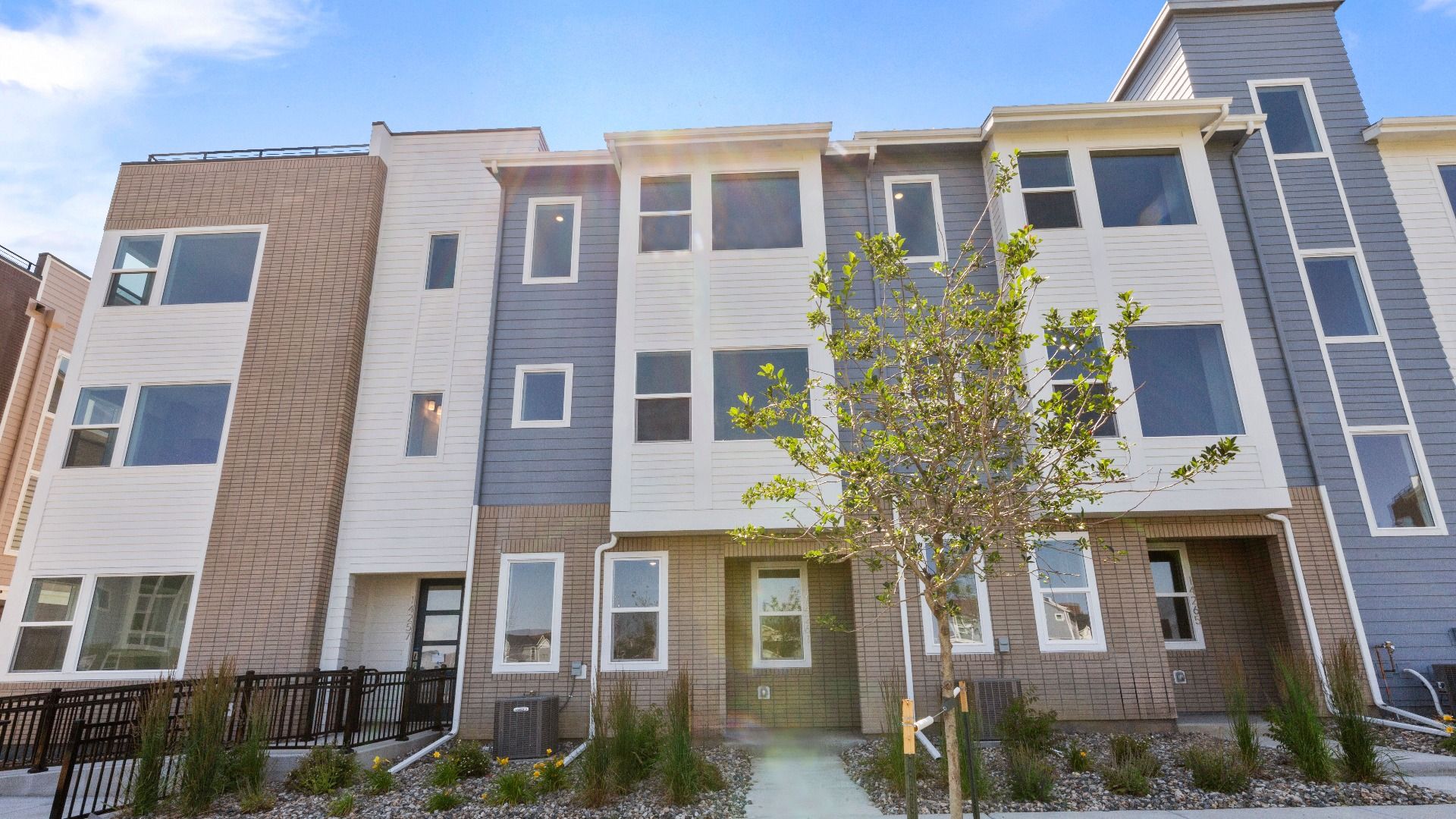 Antora - Dillon Pointe - Skyview: Broomfield, Colorado - DRB Homes