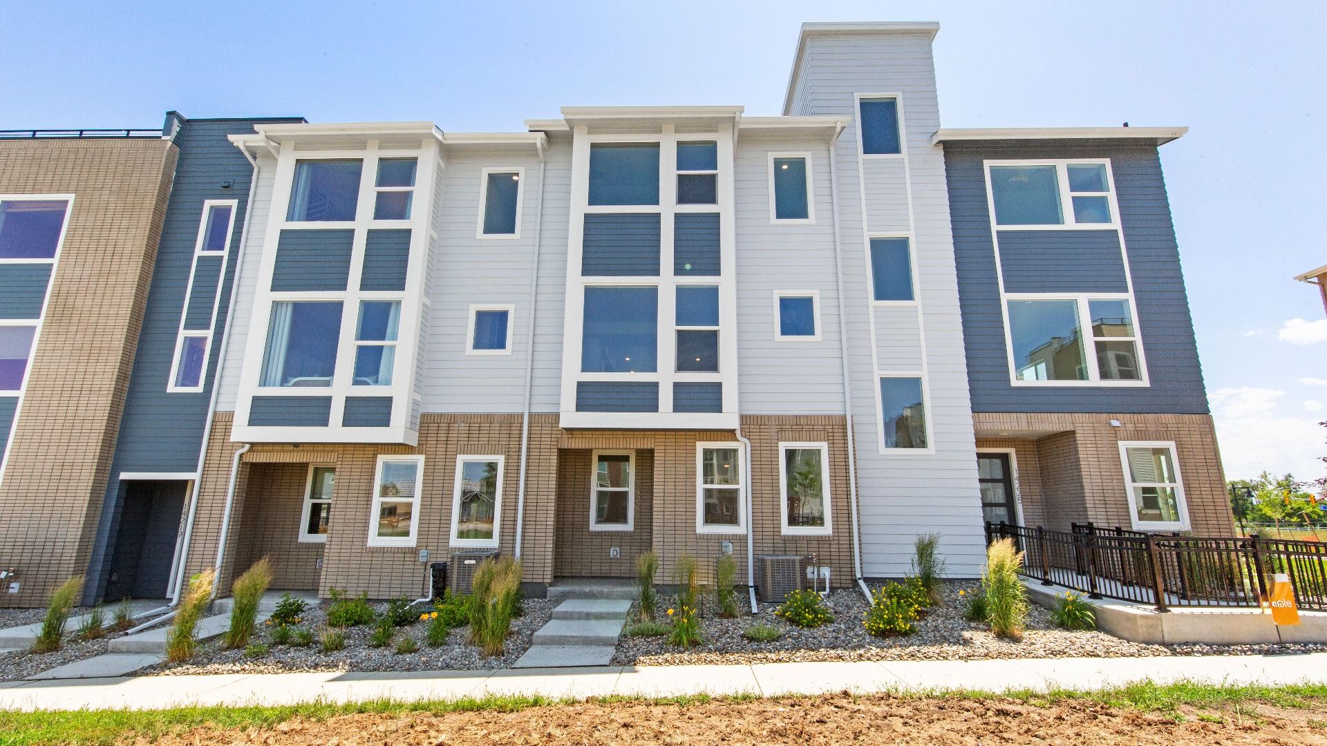 Antora - Dillon Pointe - Skyview: Broomfield, Colorado - DRB Homes