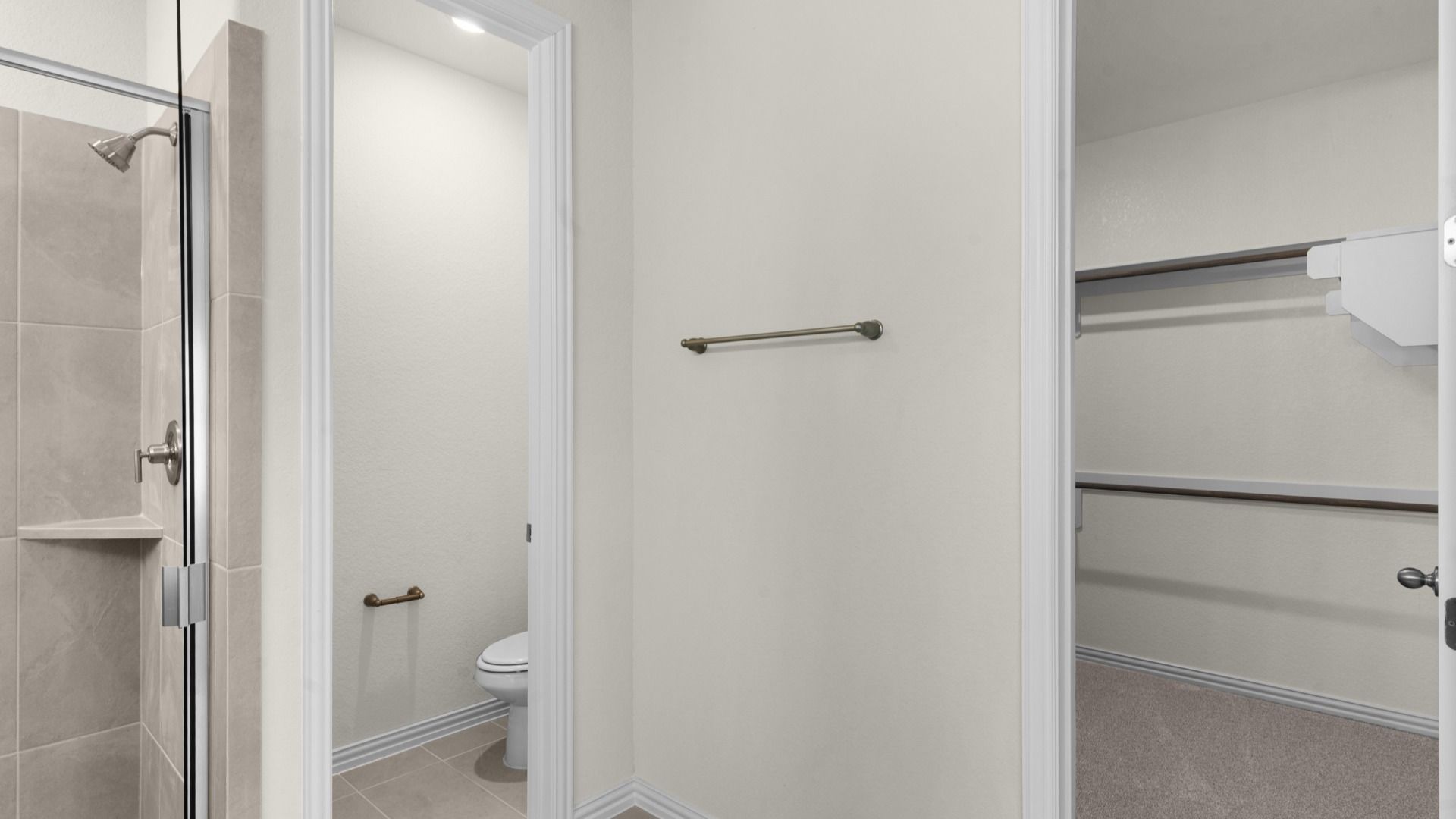 Private water closet, large owner's closet