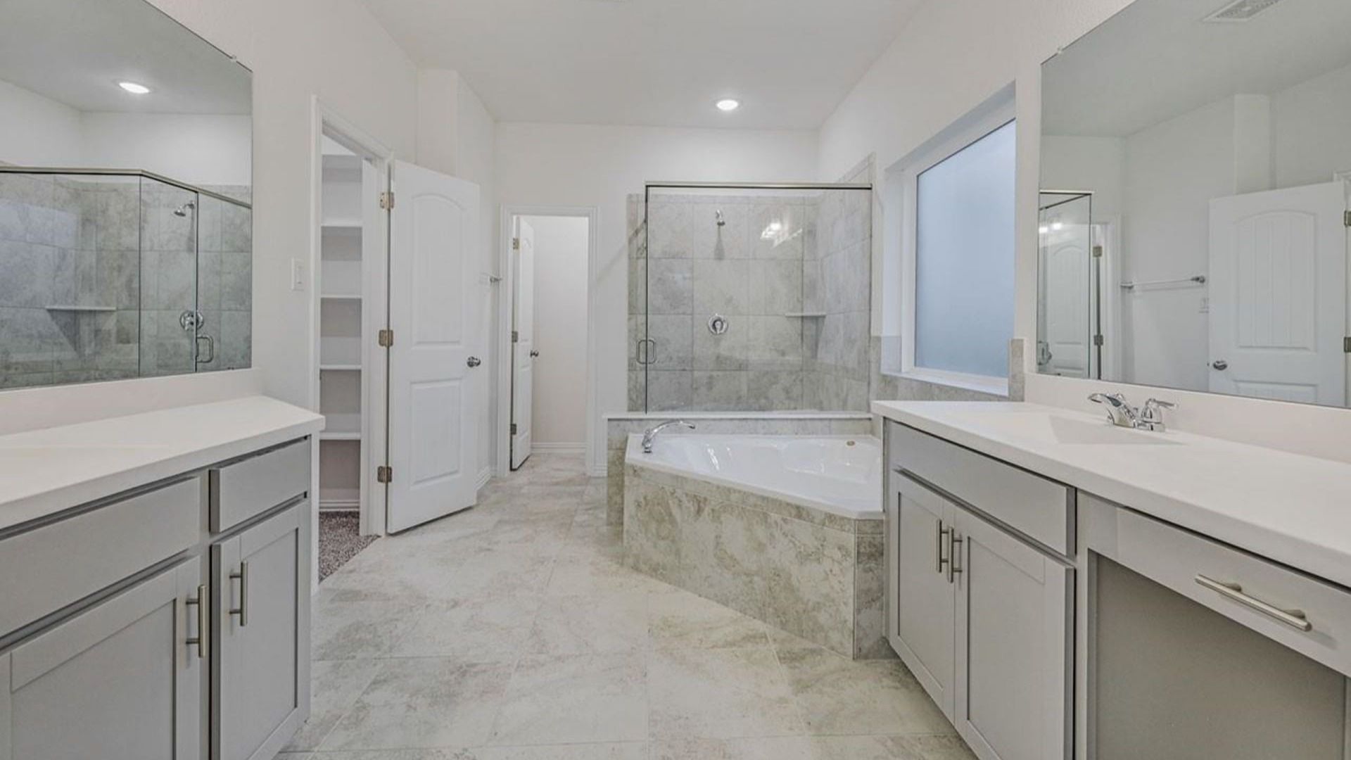 This is a representative photo of this plan. Home is under construction.