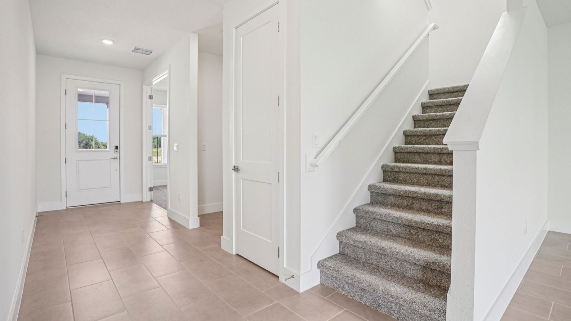 Plumeria Floor Plan interior entry by DRB Homes in Trailside located in Mount Dora, FL