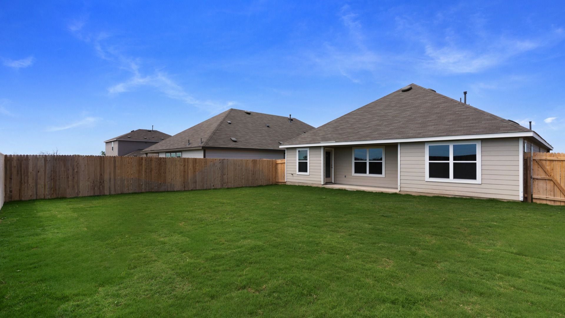 Spacious Backyard