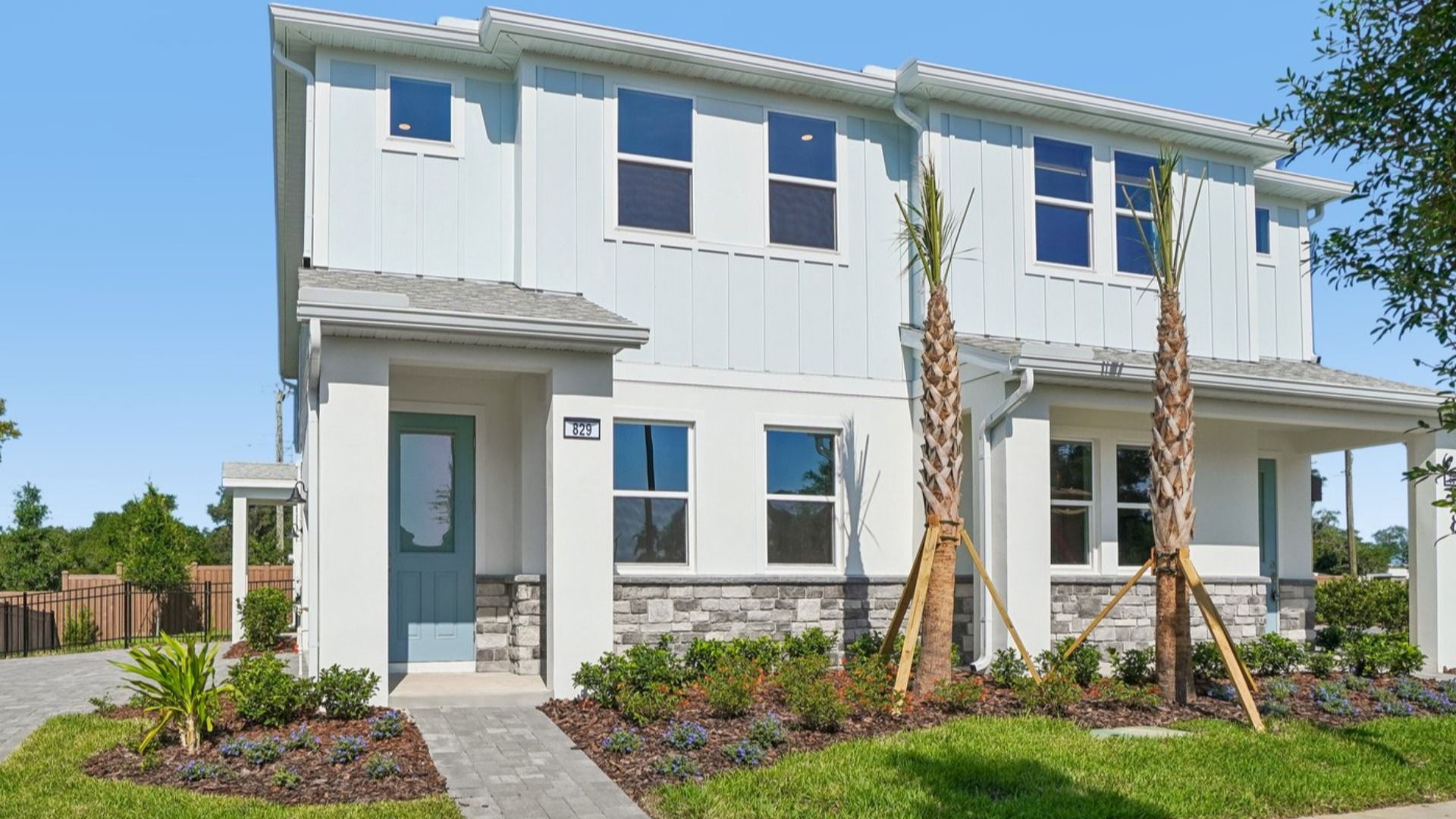 The Brooke por DRB Homes en Tampa-St. Petersburg Florida