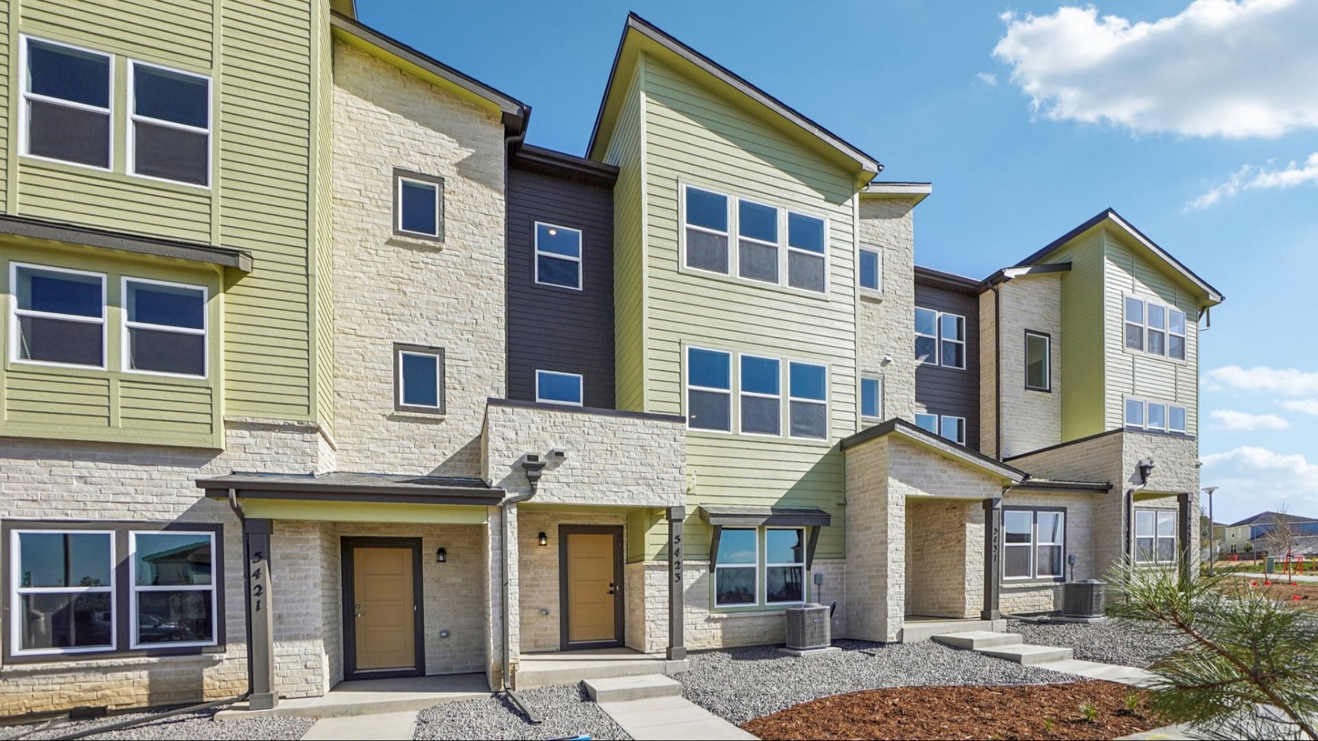 Crestone - Windler Townhomes: Aurora, Colorado - DRB Homes