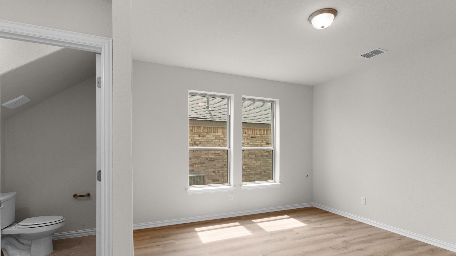 Secondary Bedroom with Full Bathroom