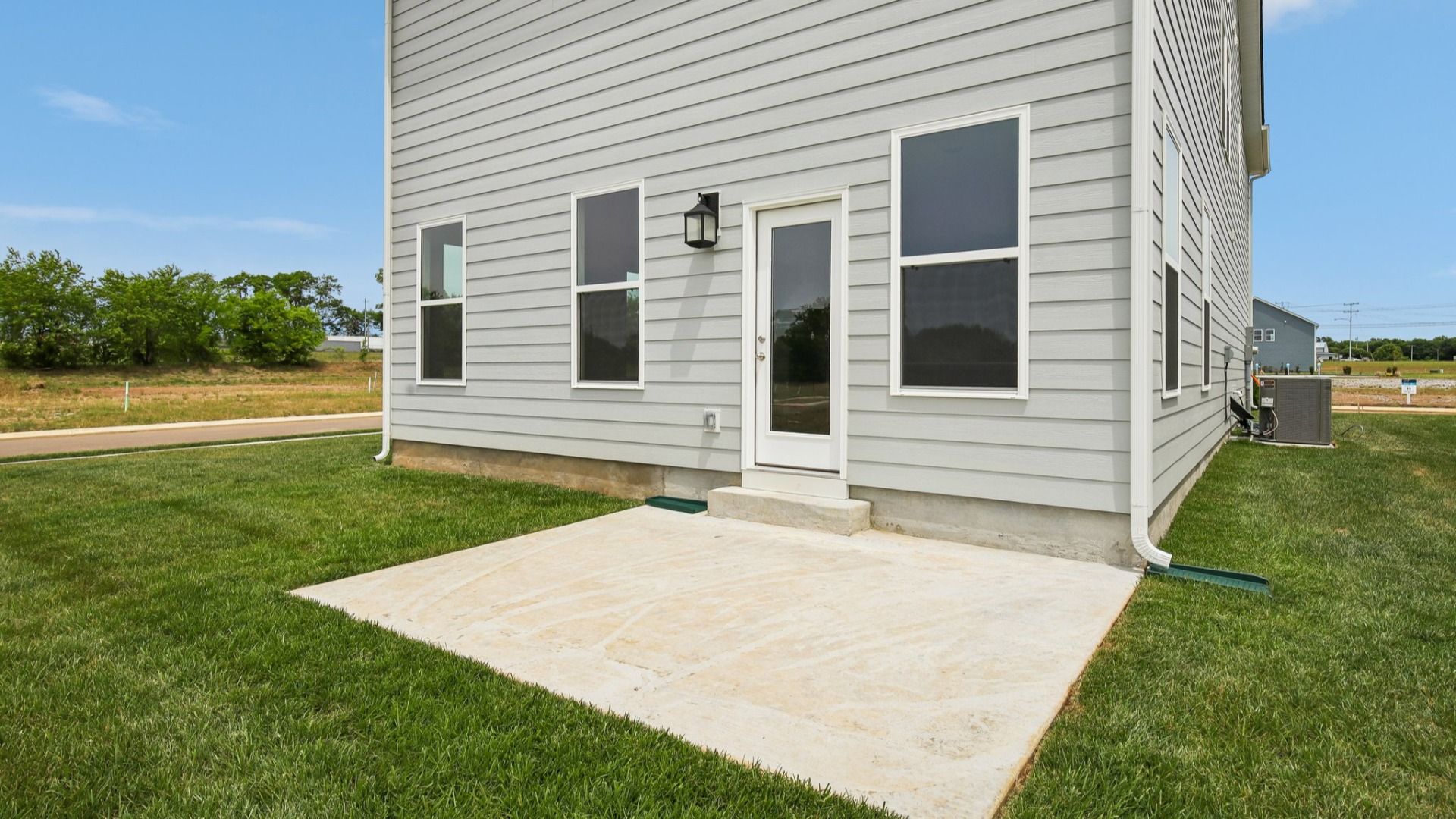 Concrete back patio