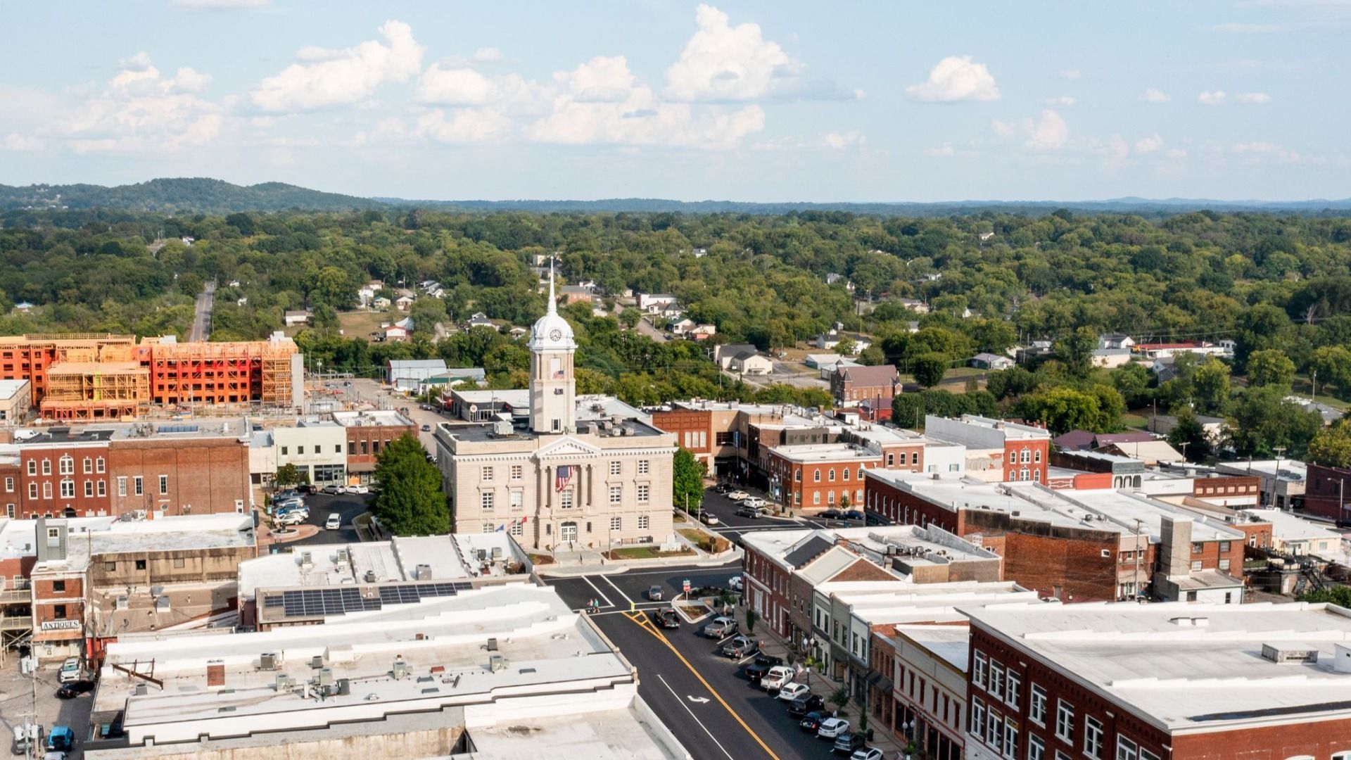 Overview of downtown Columbia, TN