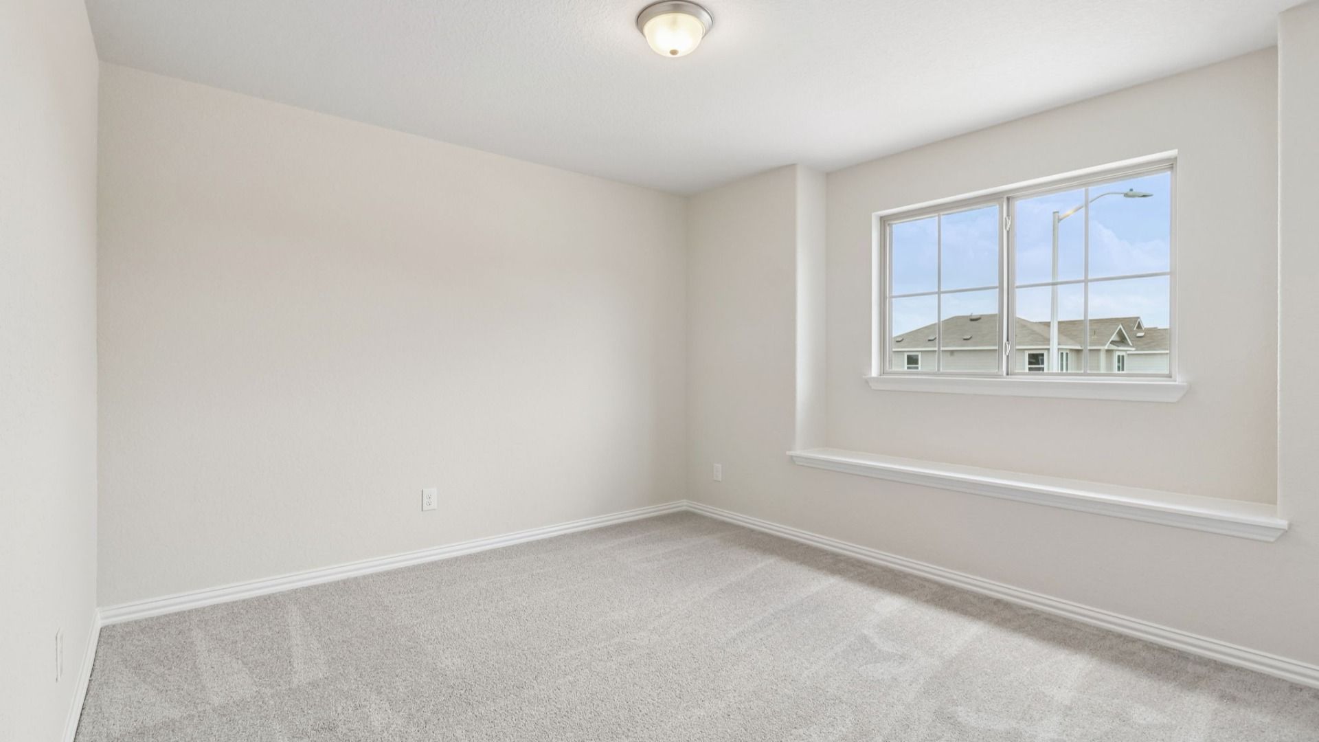 Secondary Bedroom