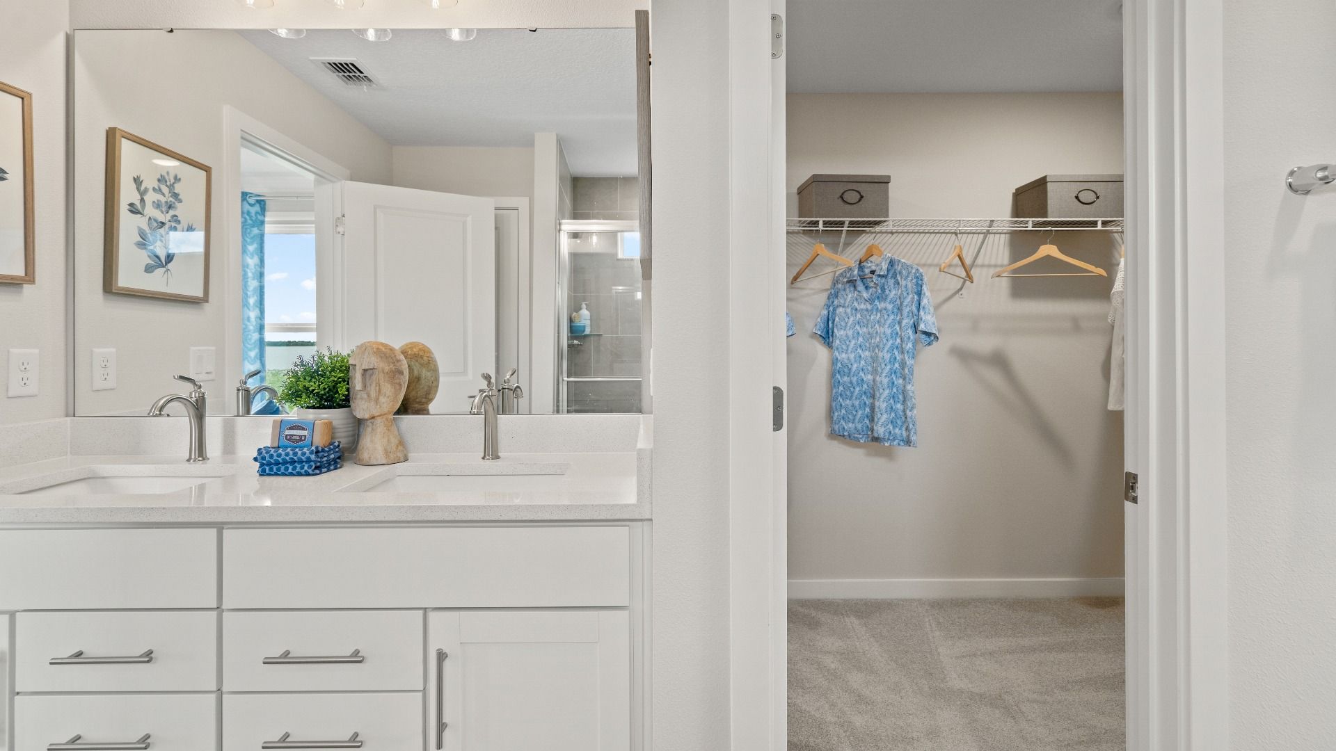 Primary En Suite Bath and Walk-in Closet in Ponte Vedra New Home Plan in Hamilton Bluff in Haines City, FL by DRB Homes