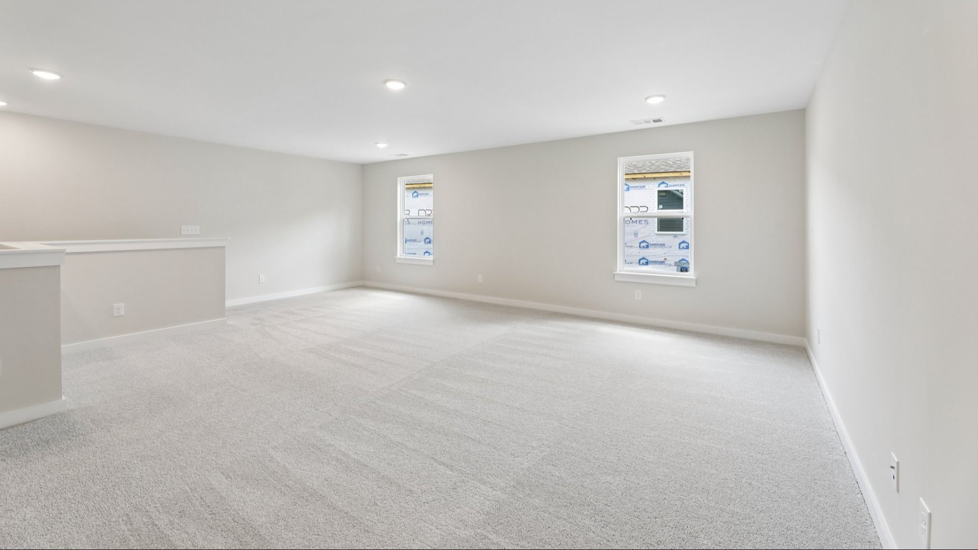 Second Floor Loft with Windows