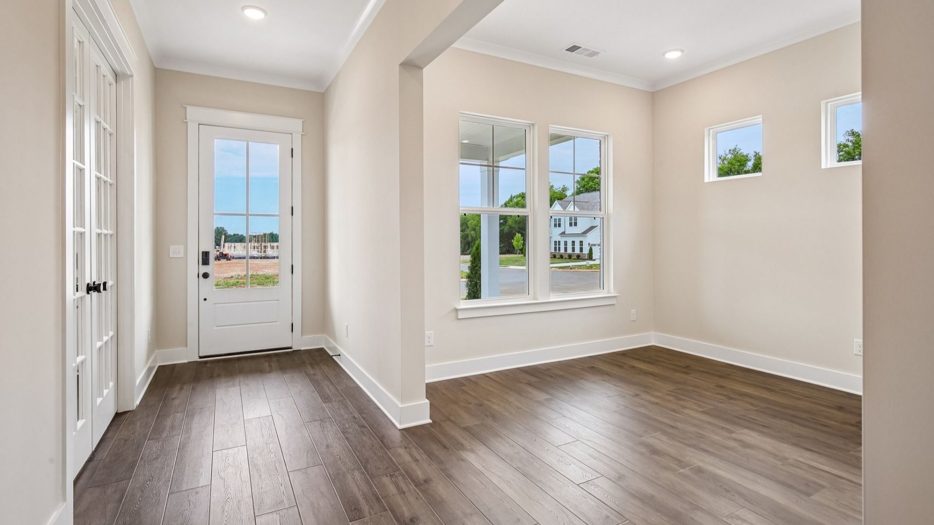Front entry with access to dining area