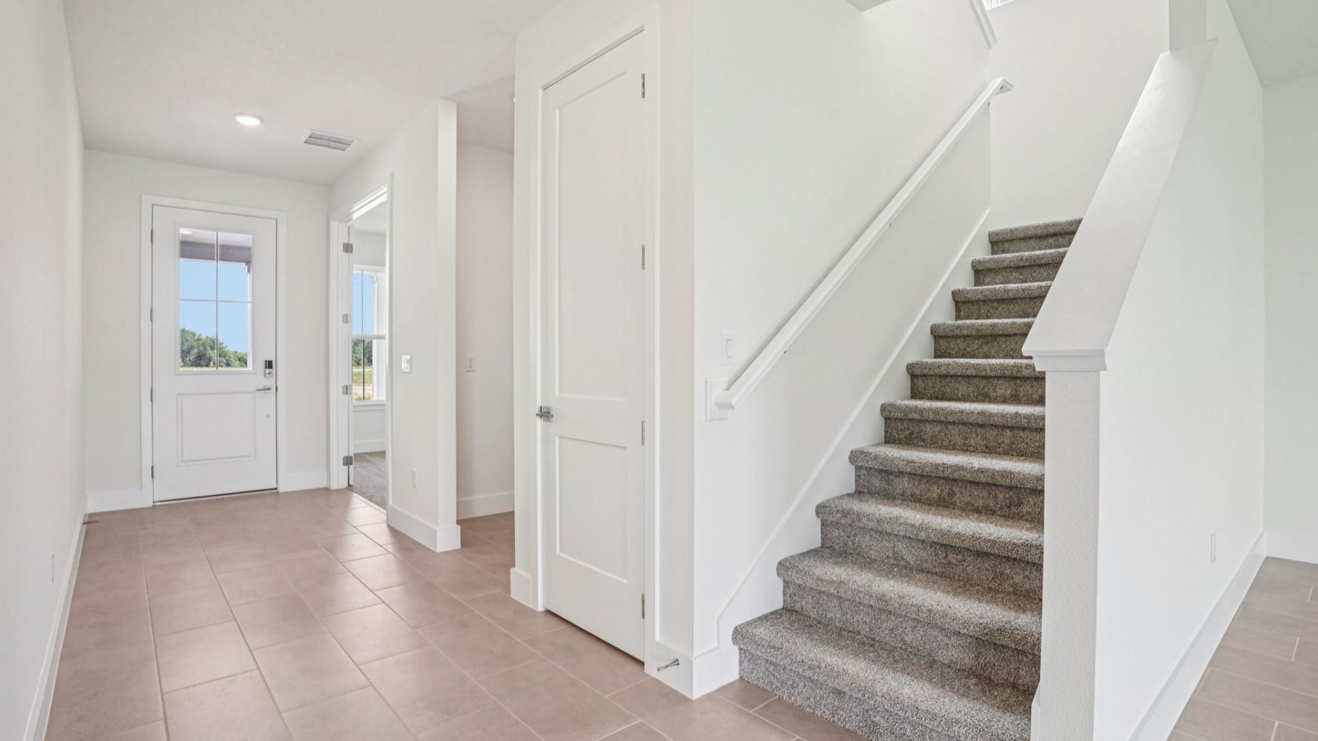 Plumeria Entry at Lakeside at Satilla by DRB Homes in St. Cloud