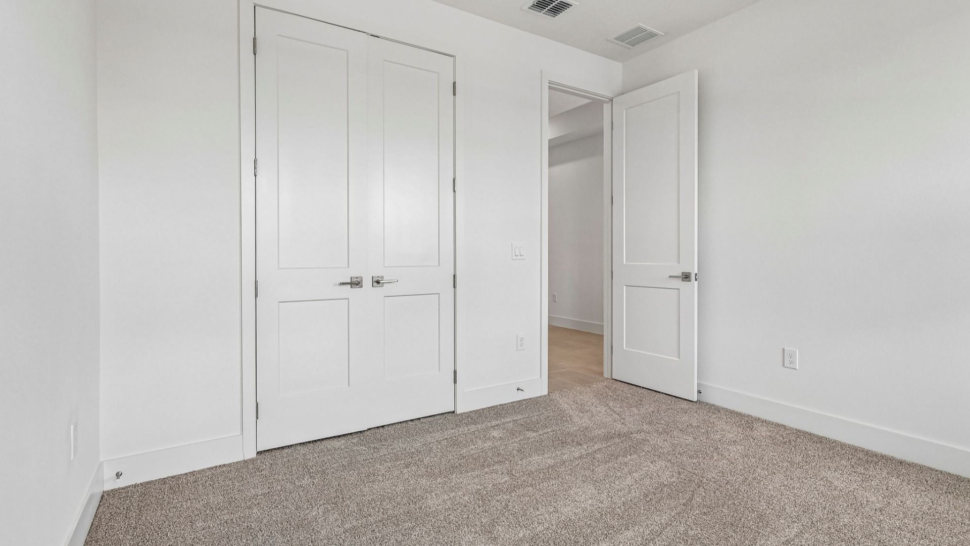 Longleaf Floor Plan Flex Space built as secondary bedroom by DRB Homes in Trailside New Homes in Mount Dora Fl