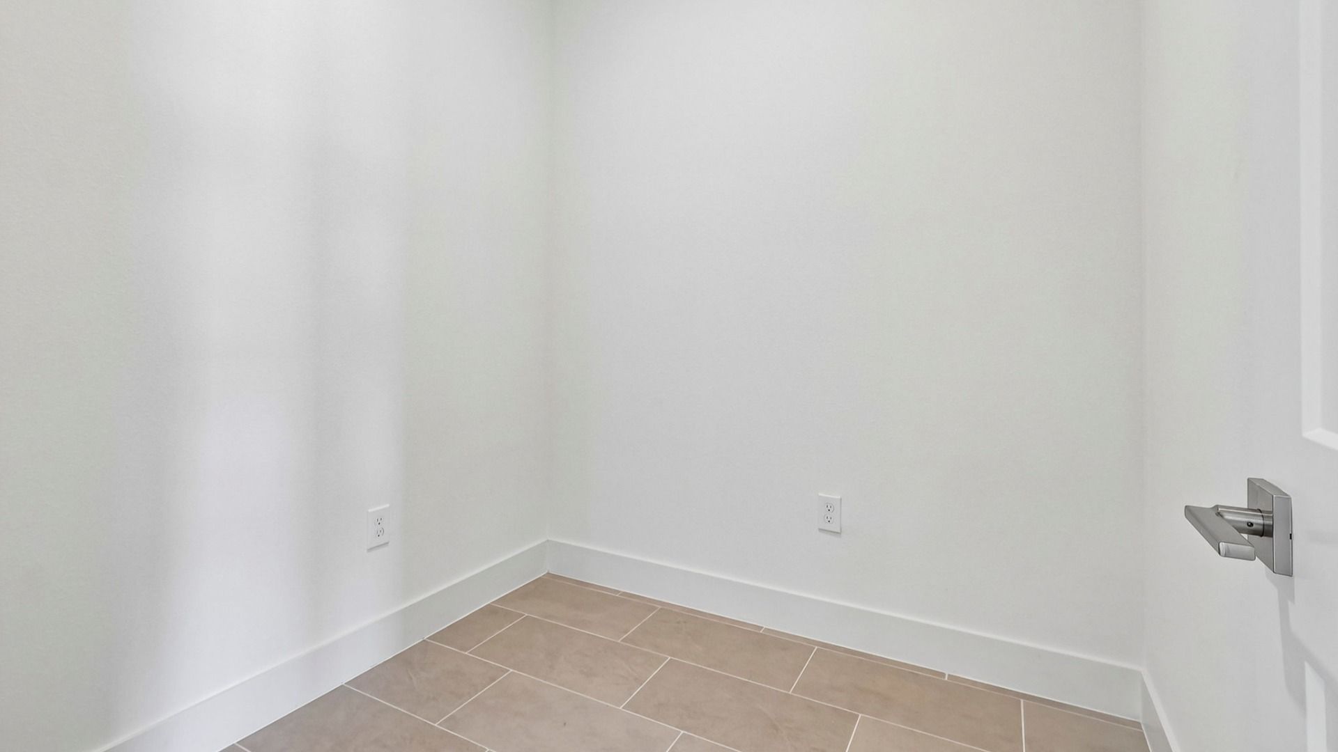 Longleaf Floor Plan Storage Area by DRB Homes in Trailside New Homes in Mount Dora Fl