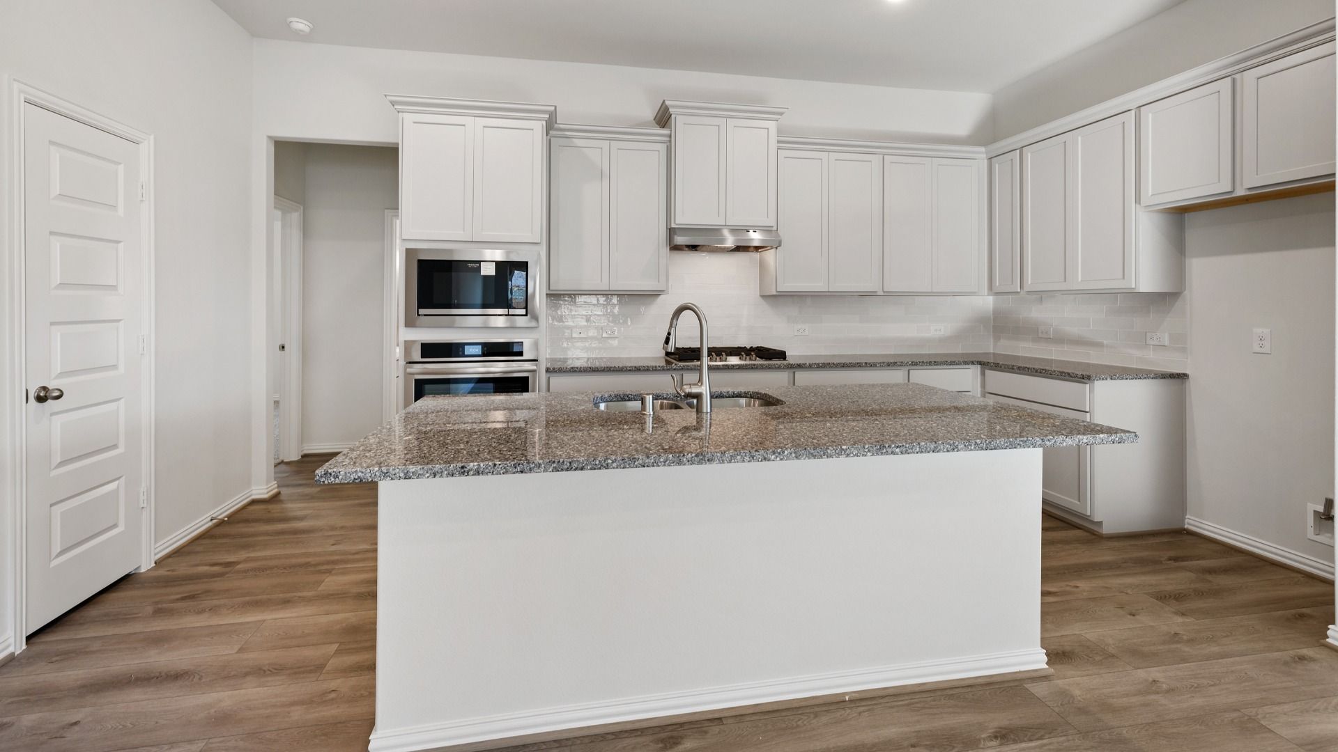 This is a representative photo of the floor plan.