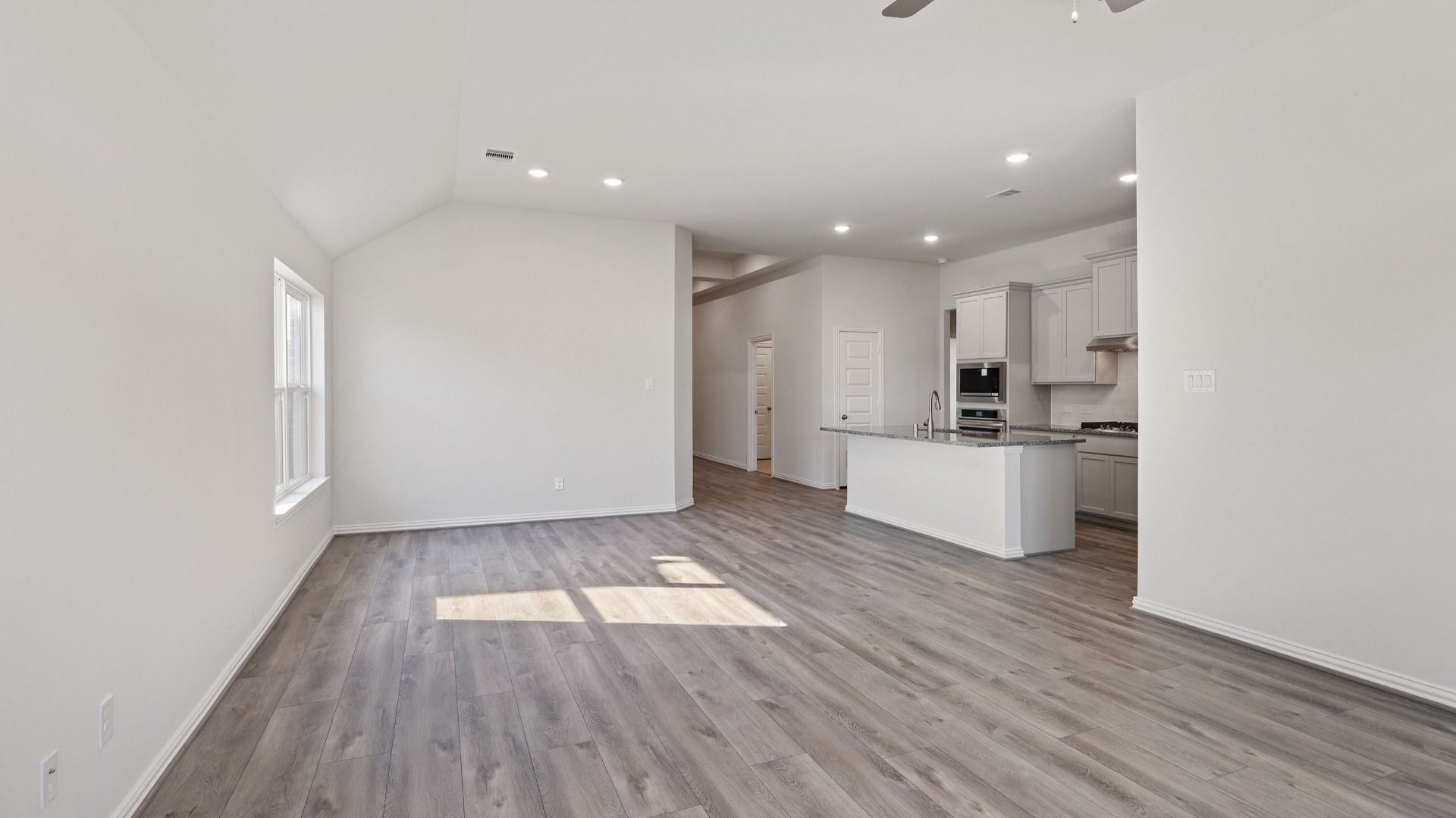 This is a representative photo of the floor plan.