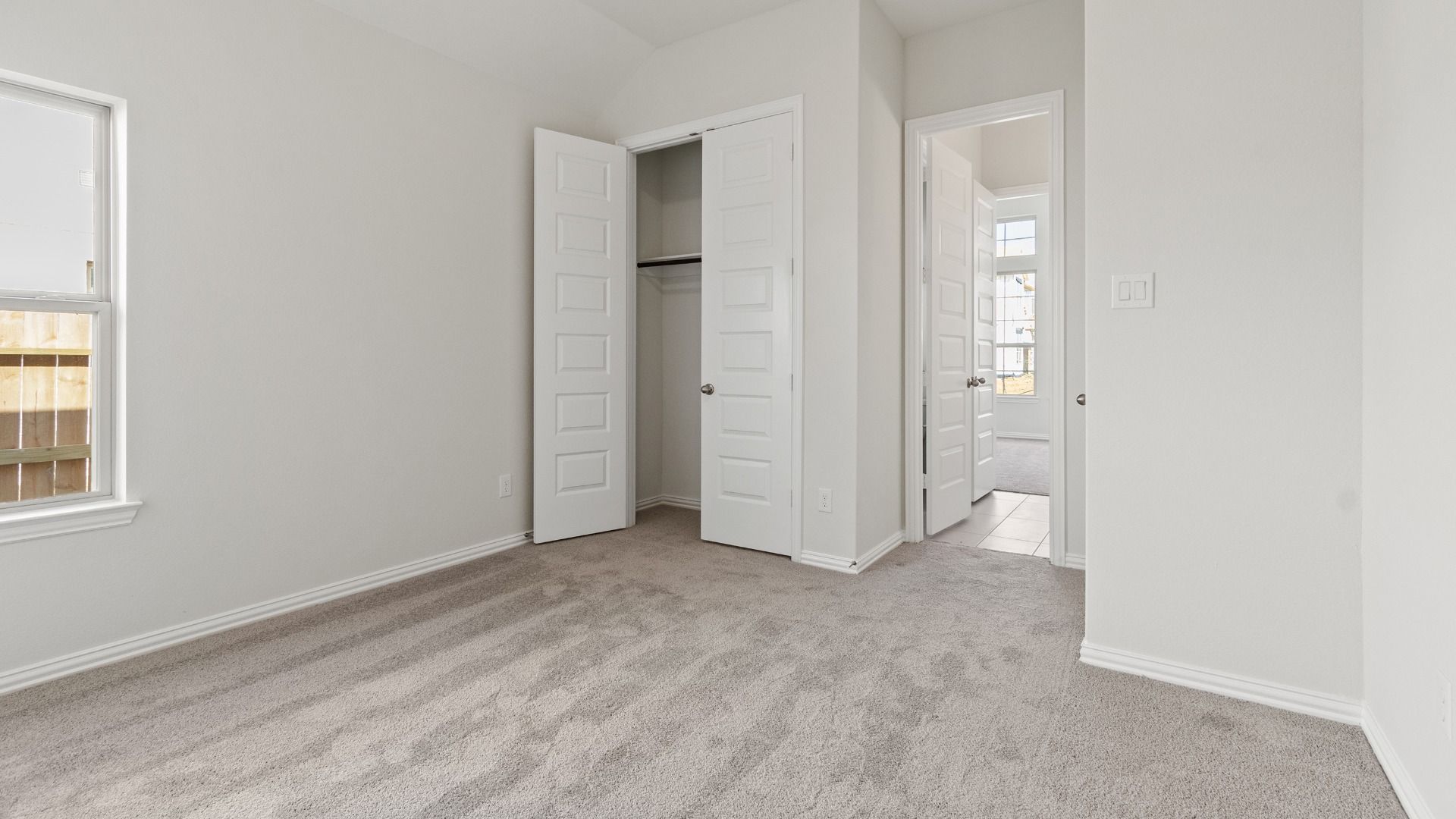 This is a representative photo of the floor plan.