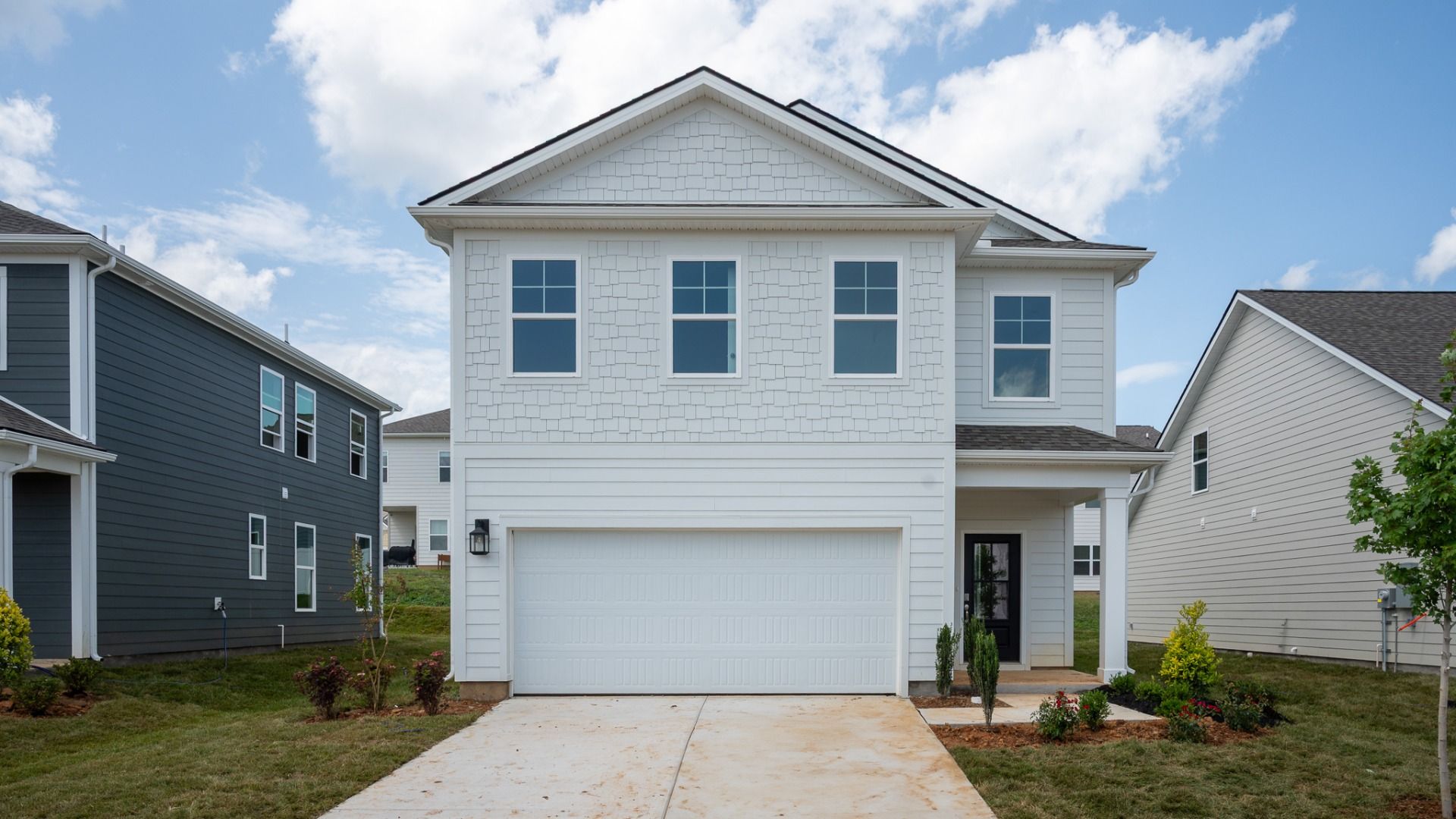 Exterior of Jasmine plan home built in Shelbyville, TN