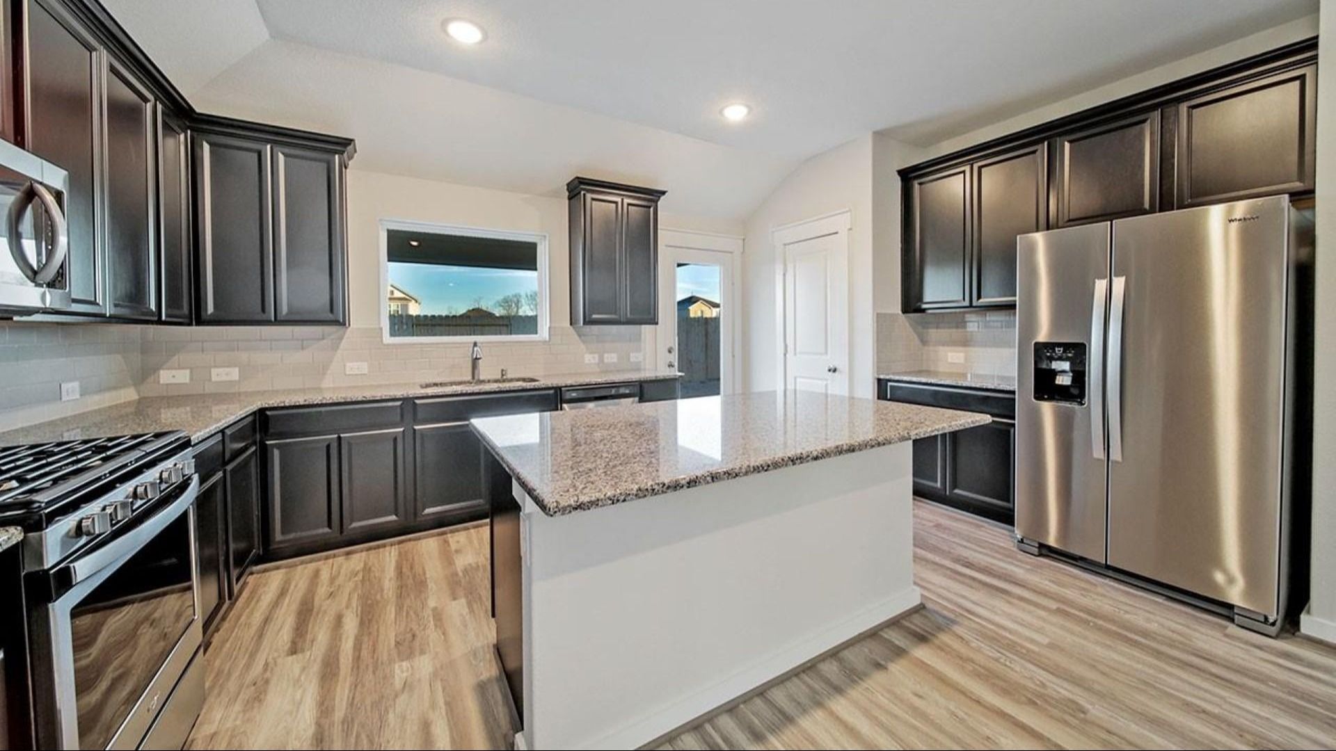 This is a representative photo of floor plan.