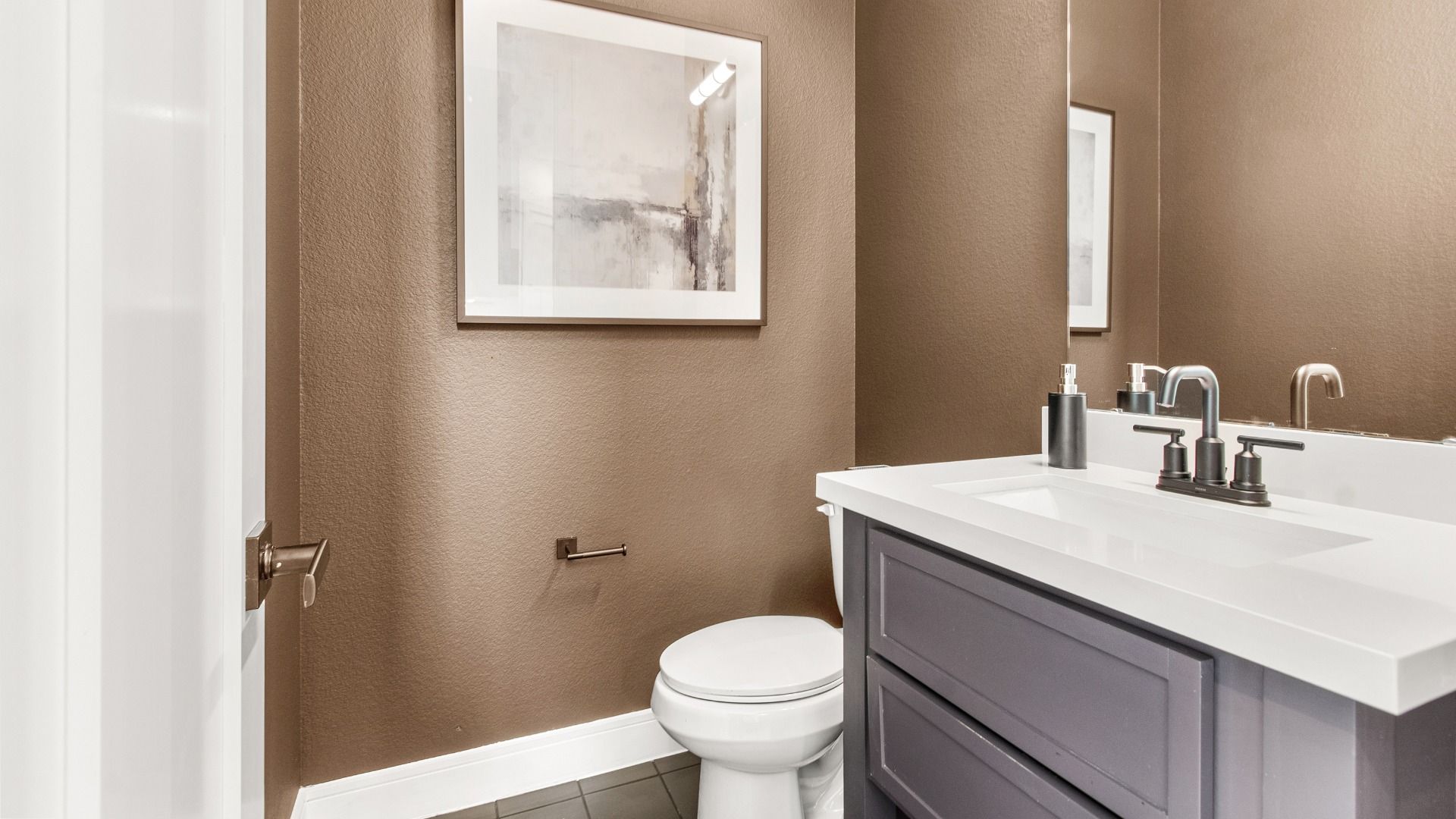 This is a representative photo of floor plan.