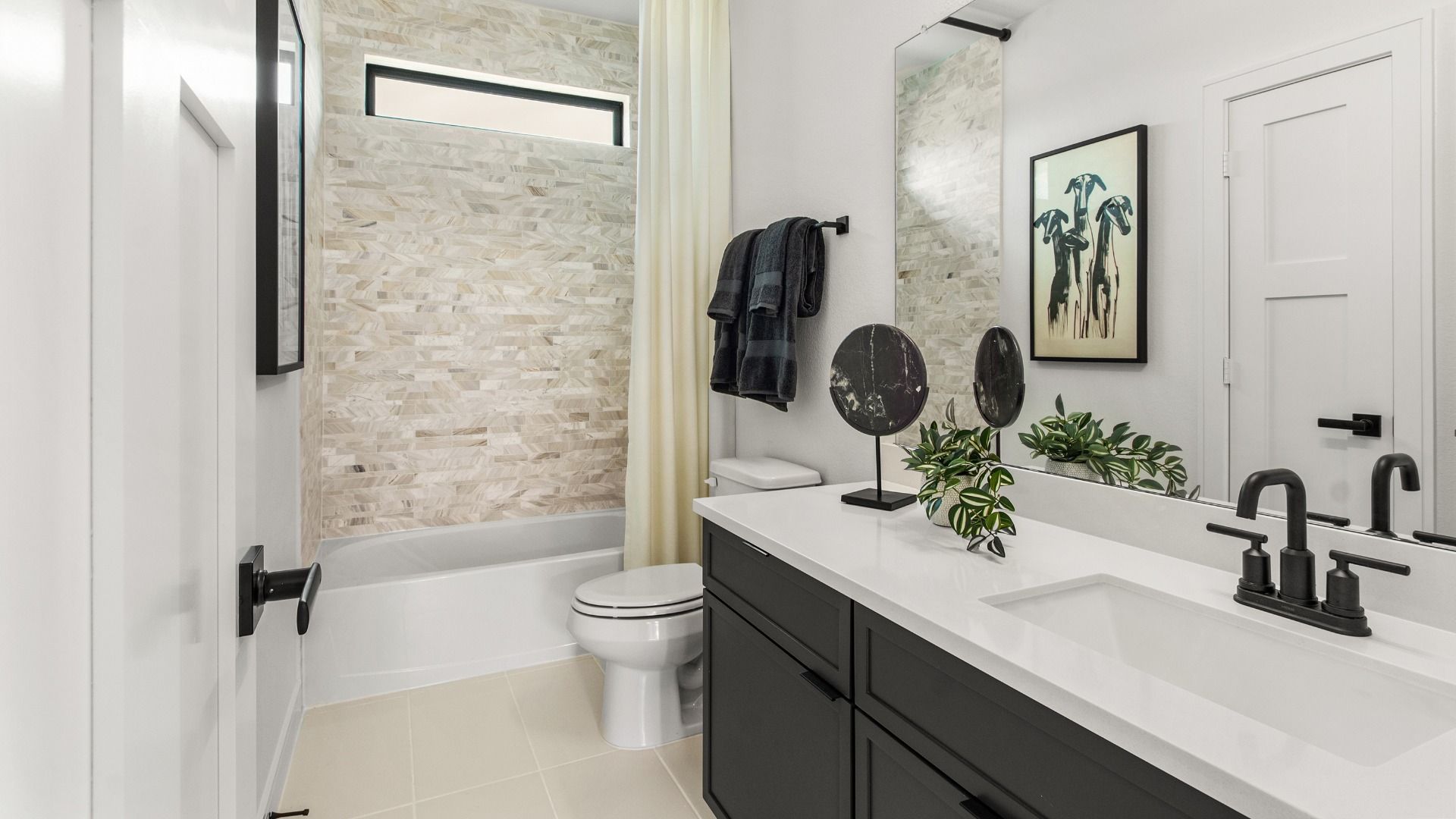 This is a representative photo of floor plan.