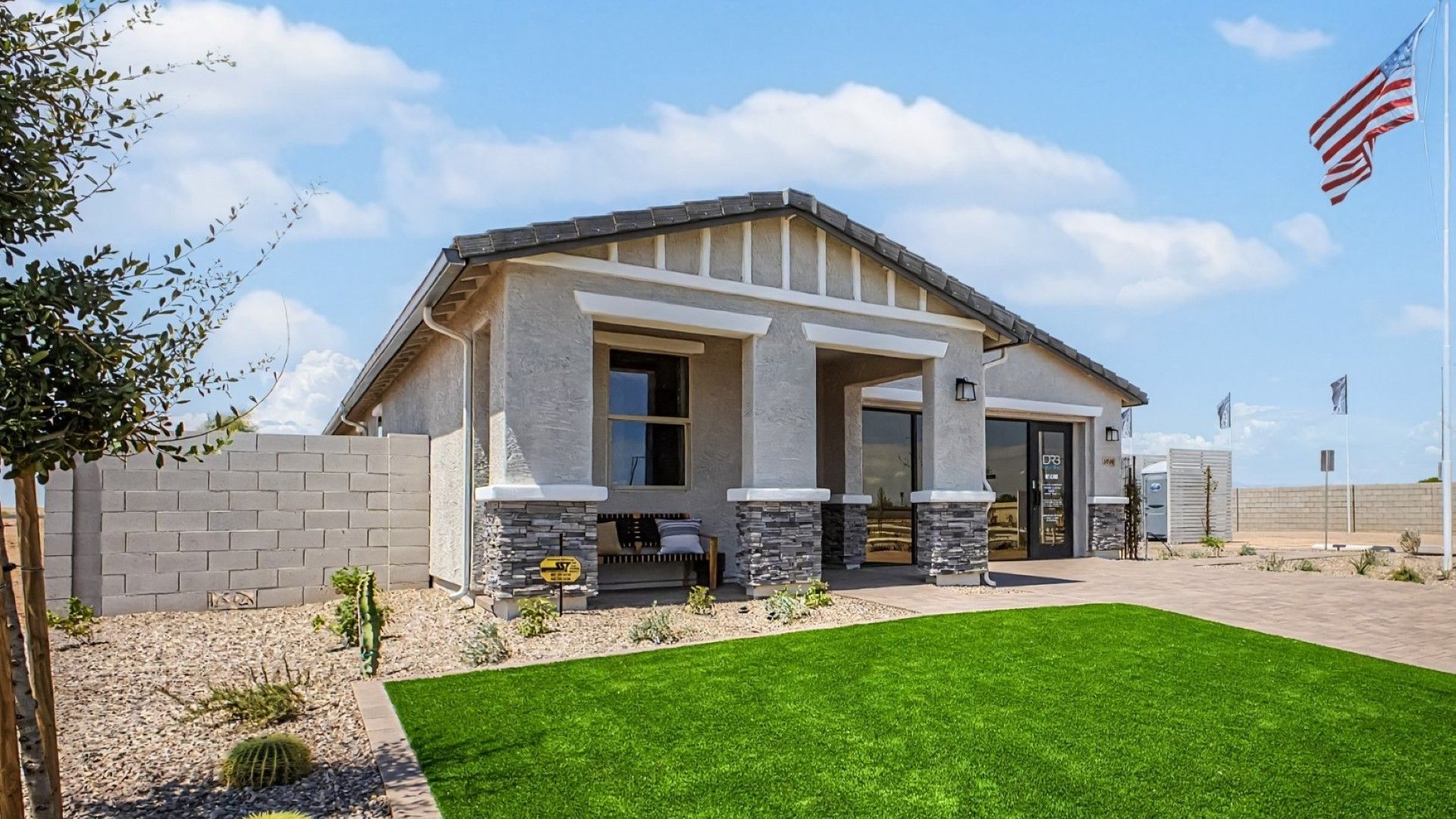 casa en Magma Ranch por DRB Homes