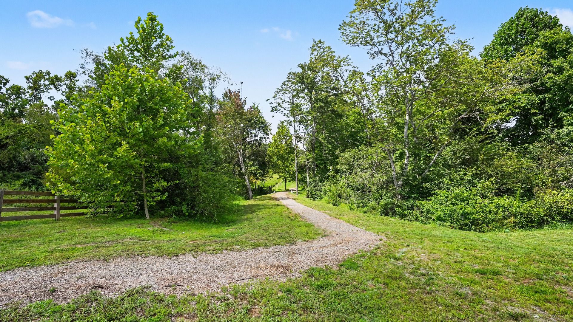 Short walking trail in community
