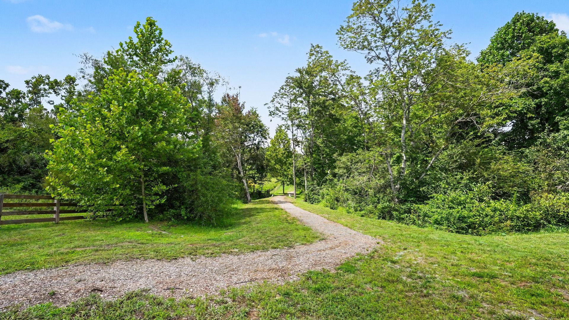 Short walking trail in community