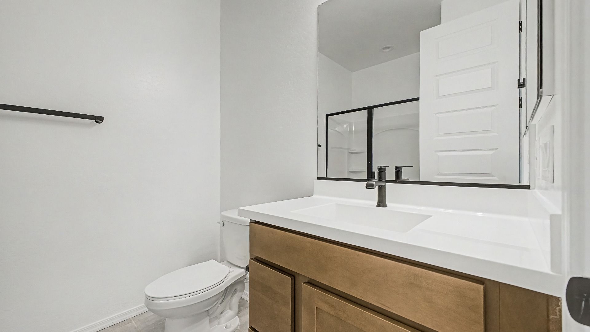 Larkspur Home Plan - Second Bathroom