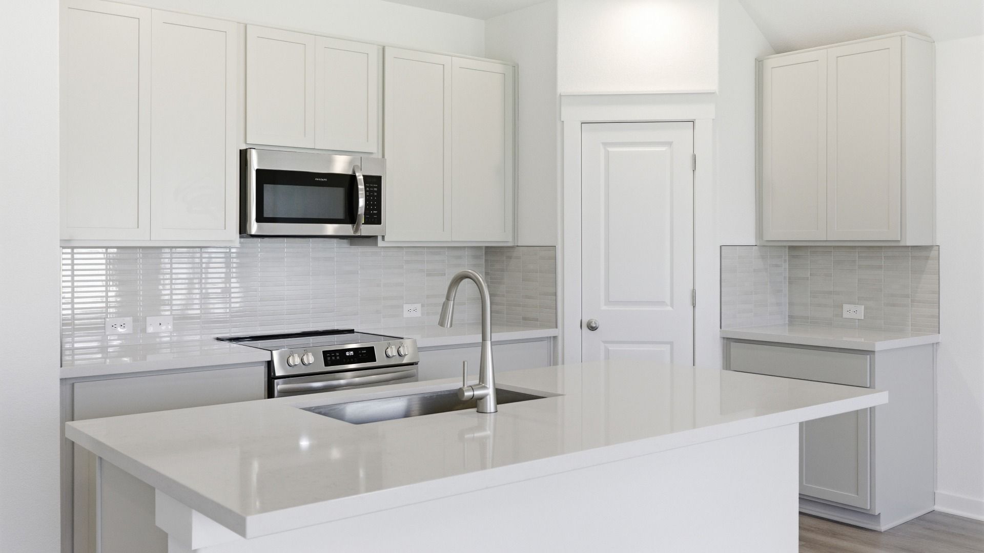 Avalon - Kitchen - Representative