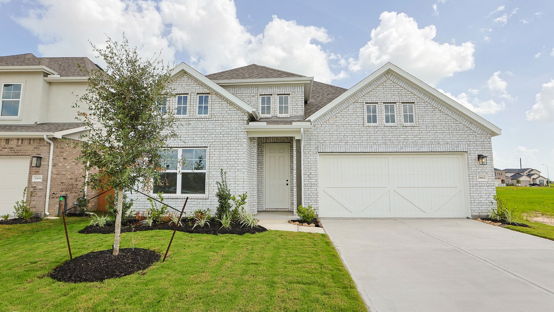 Willow - Creekhaven: Iowa Colony, Texas - DRB Homes