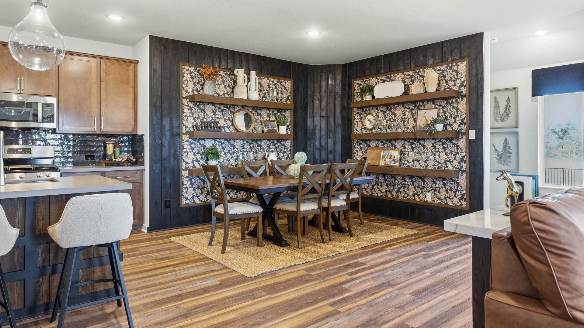 Model home photos of similar floorplans, not pictures of actual home.